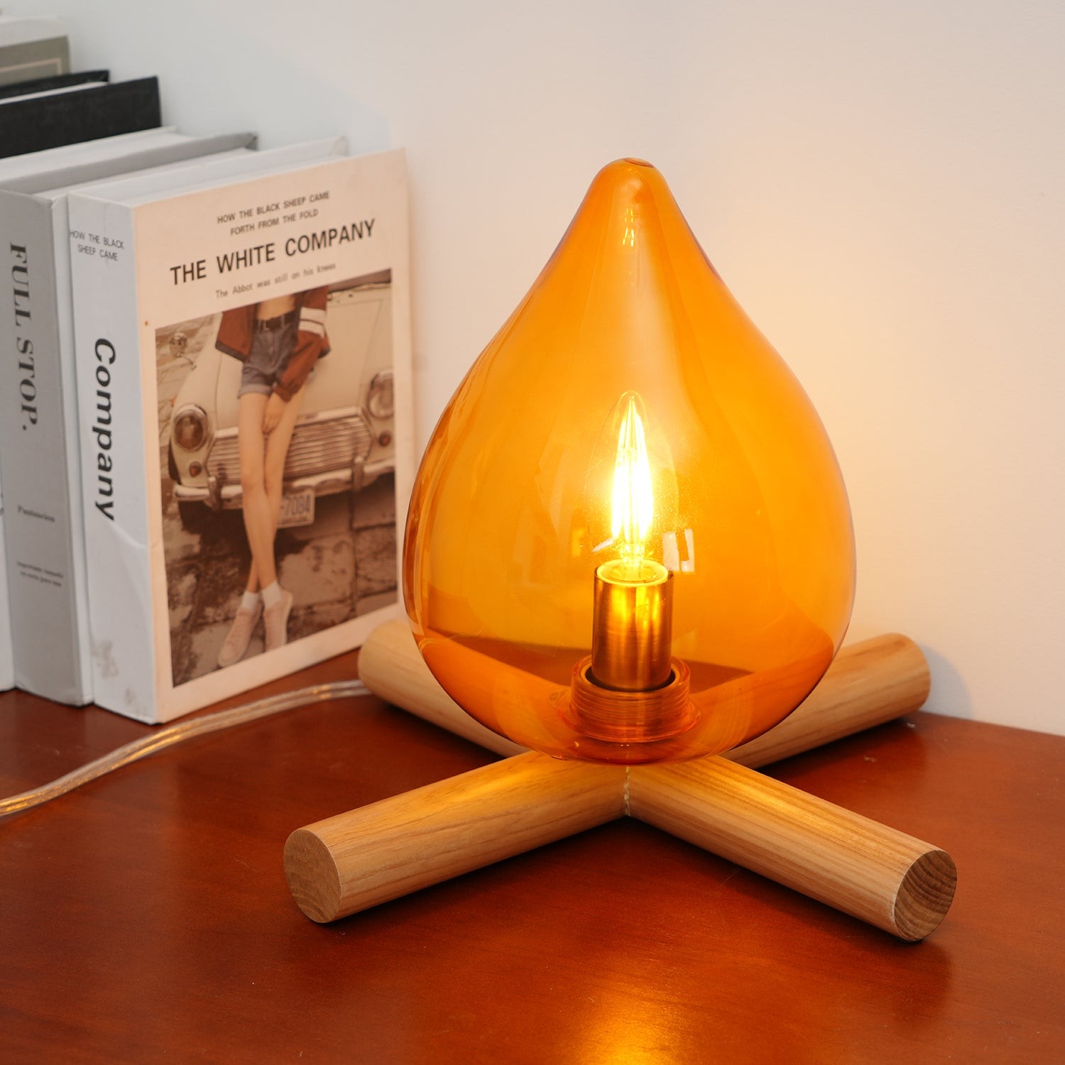 Funny Fire Shape Small Flame Table Lamp M55