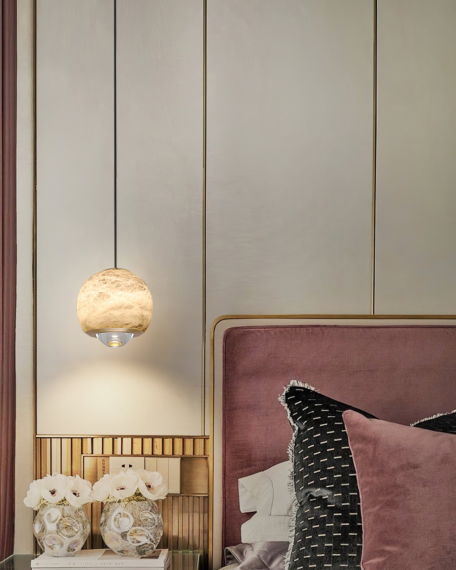 Ferox Alabaster Pendant Light T1646