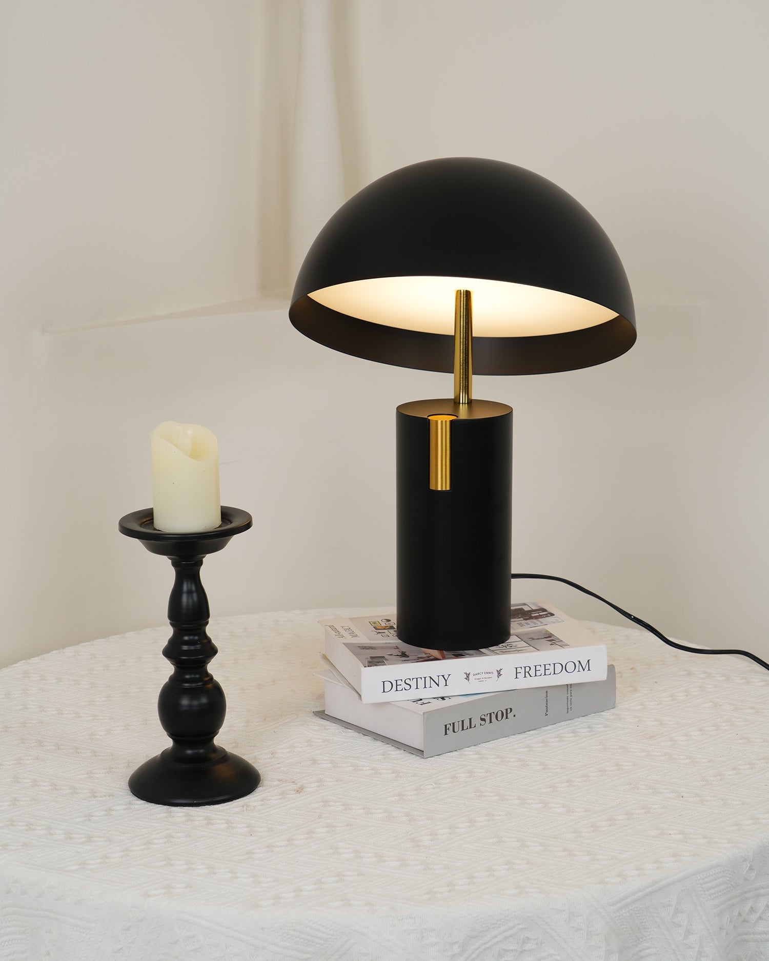 Avo Table Lamp T1674