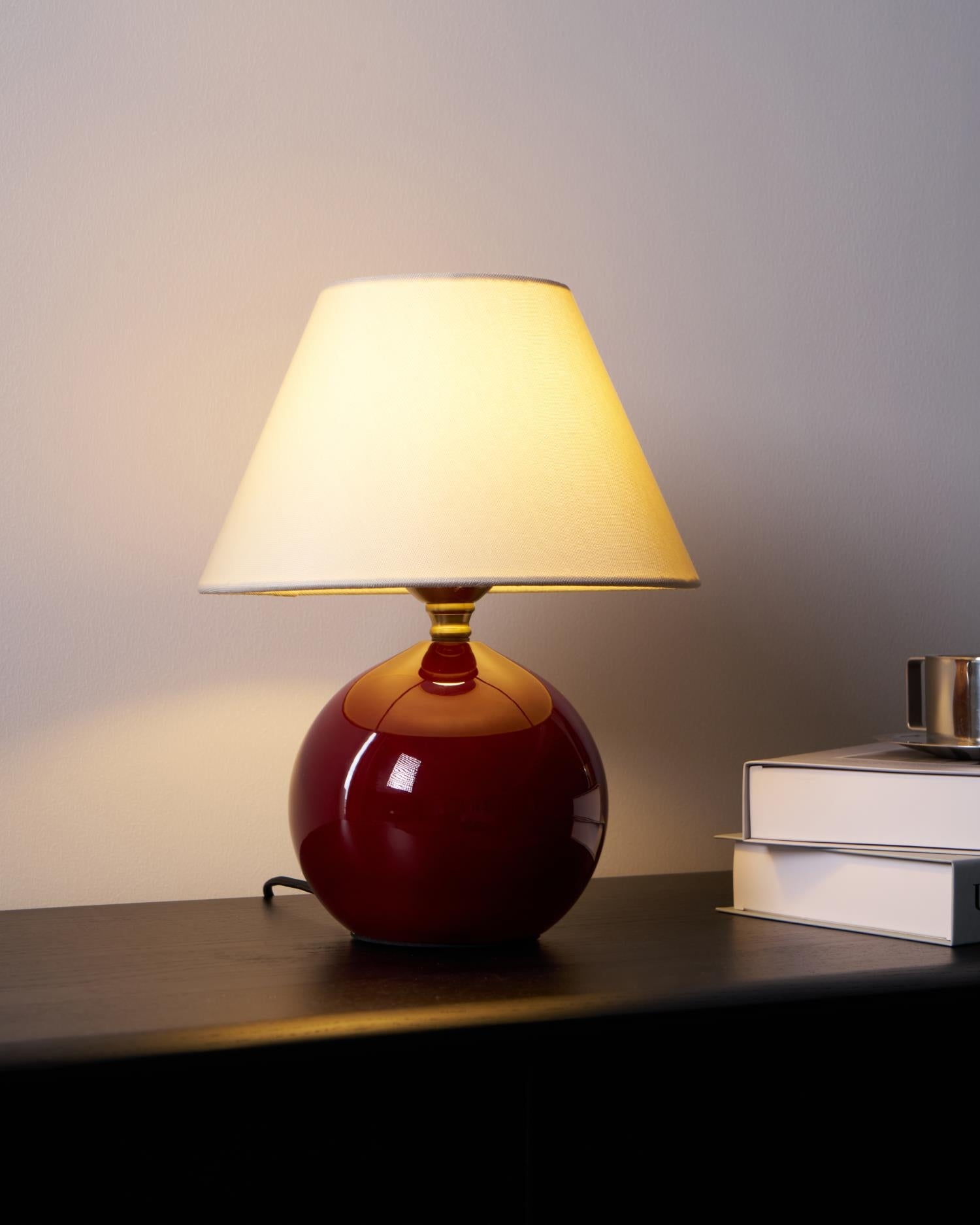 Red Nanu Table Lamp T1250