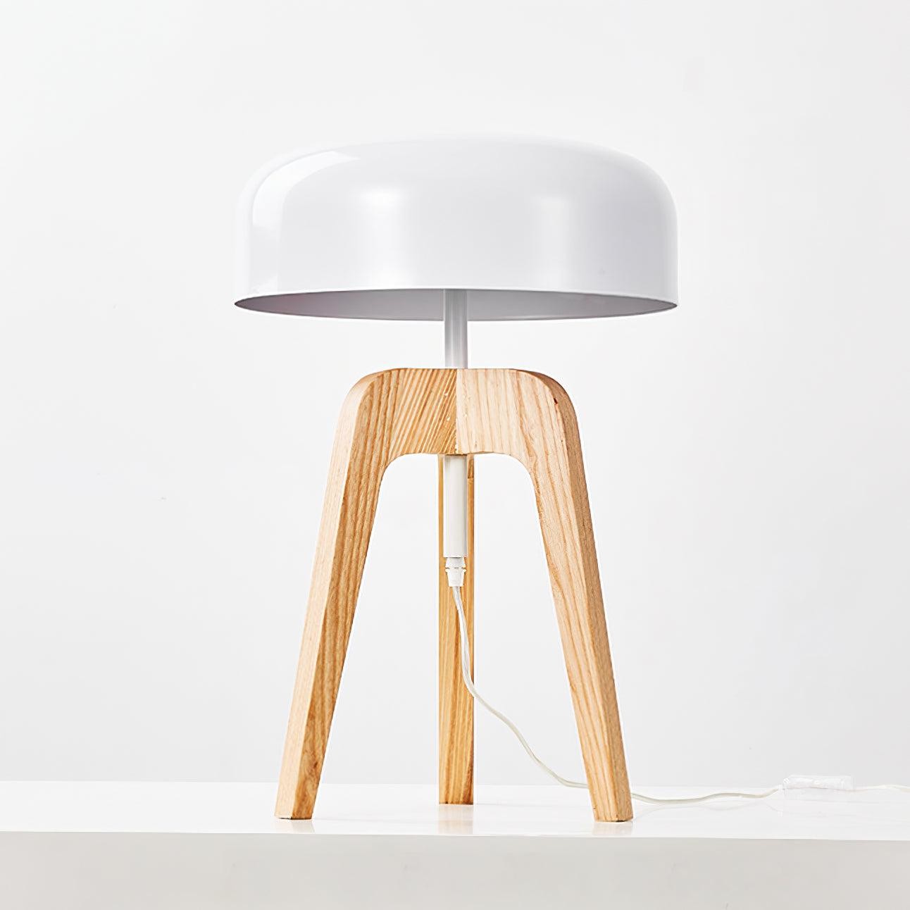 Minimalist Wood Tripod Table Lamp M218