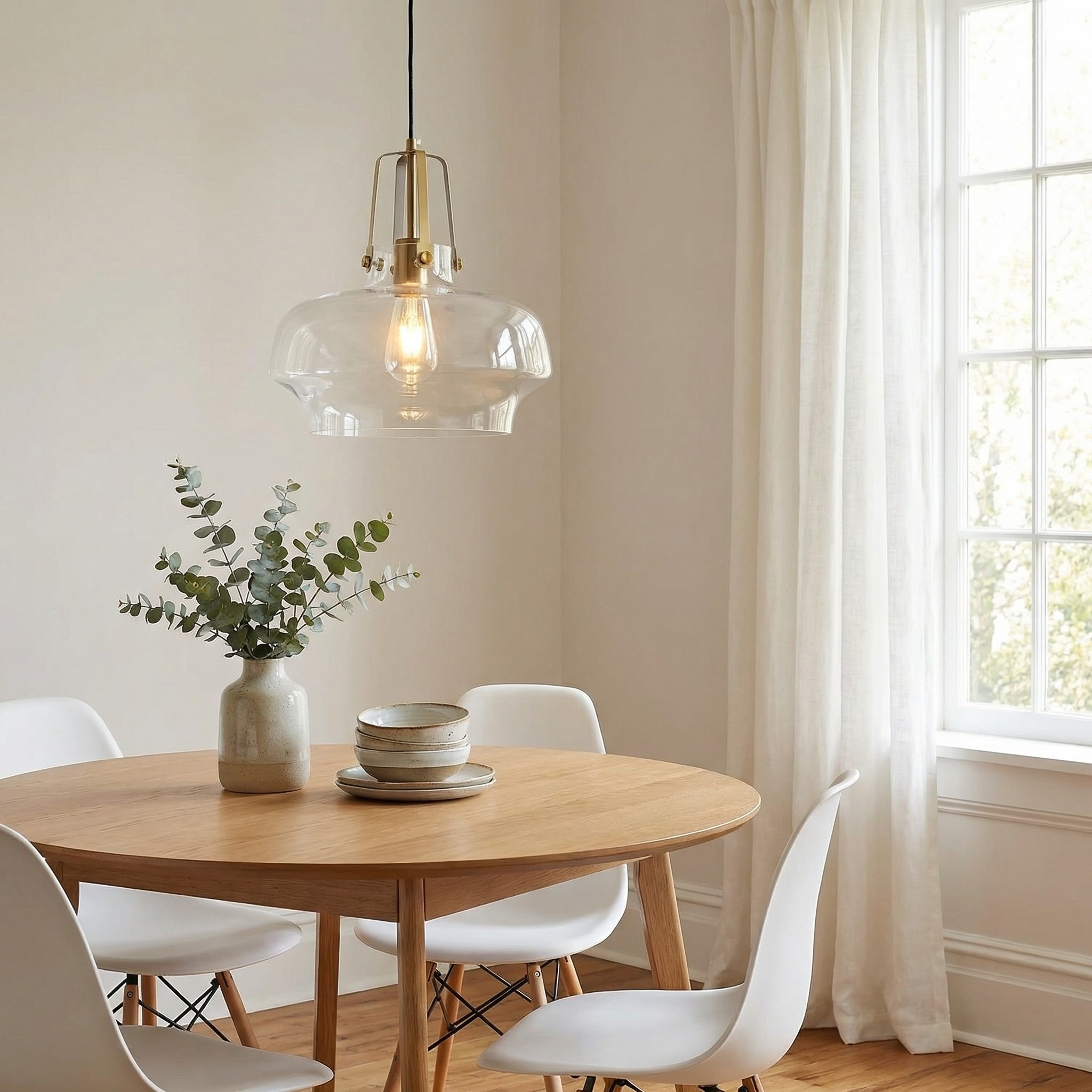 Cavelle Sleek Modern Pendant Lamp - Refined Modern Silhouette for Residential and Commercial Interiors T1124