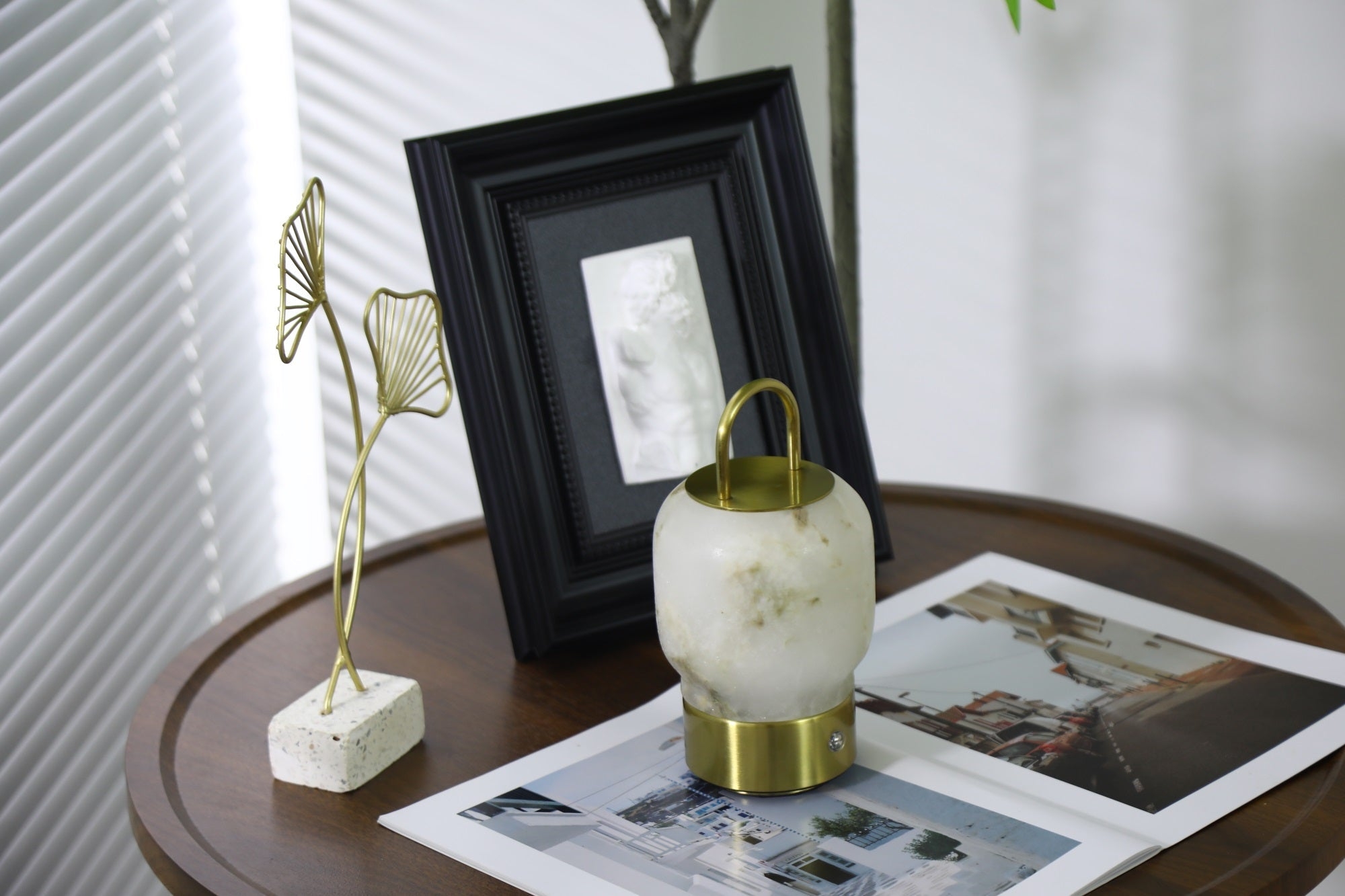 Alabaster Portable Rechargeable Table Lamp T1621