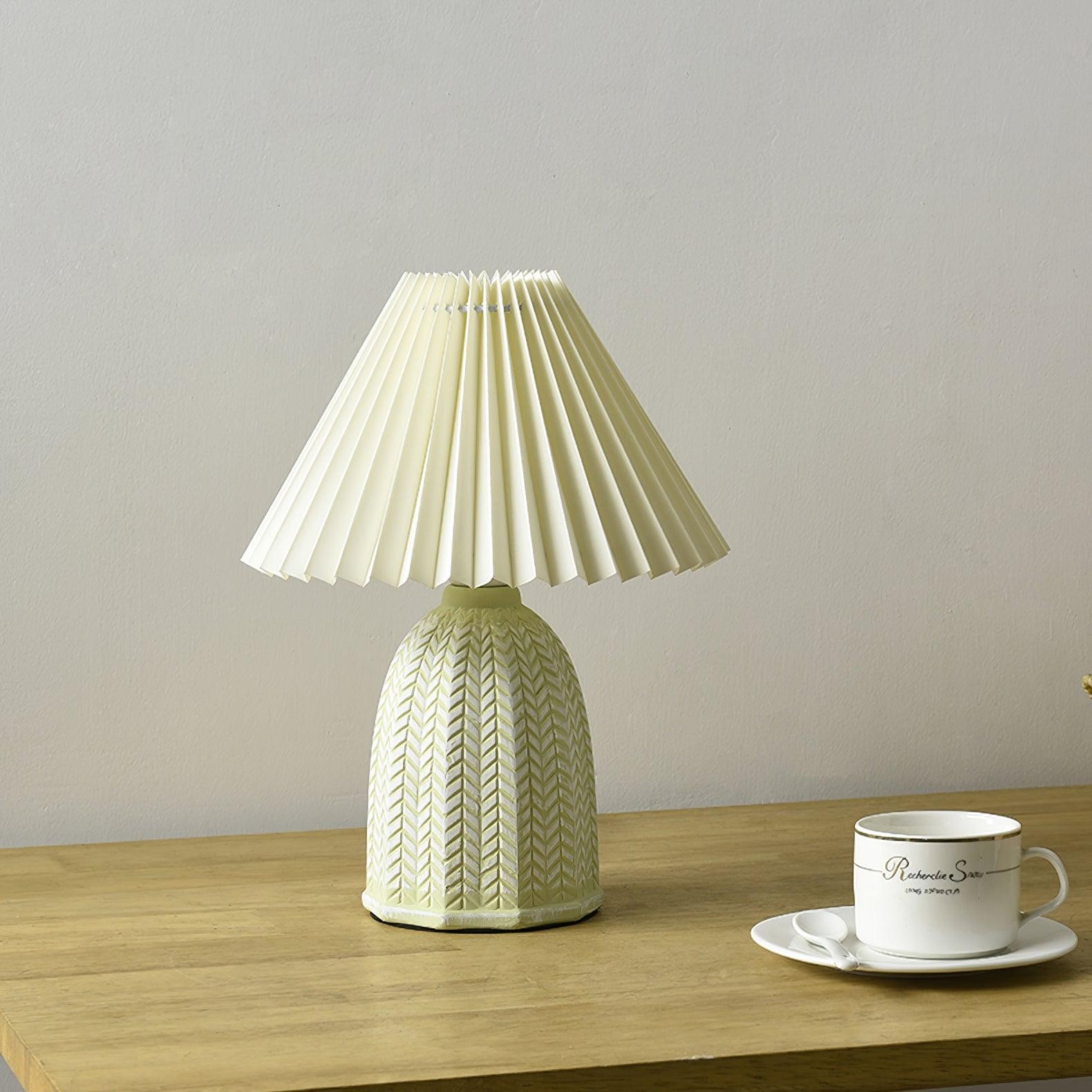 Vintage Pleated Table Lamp M206