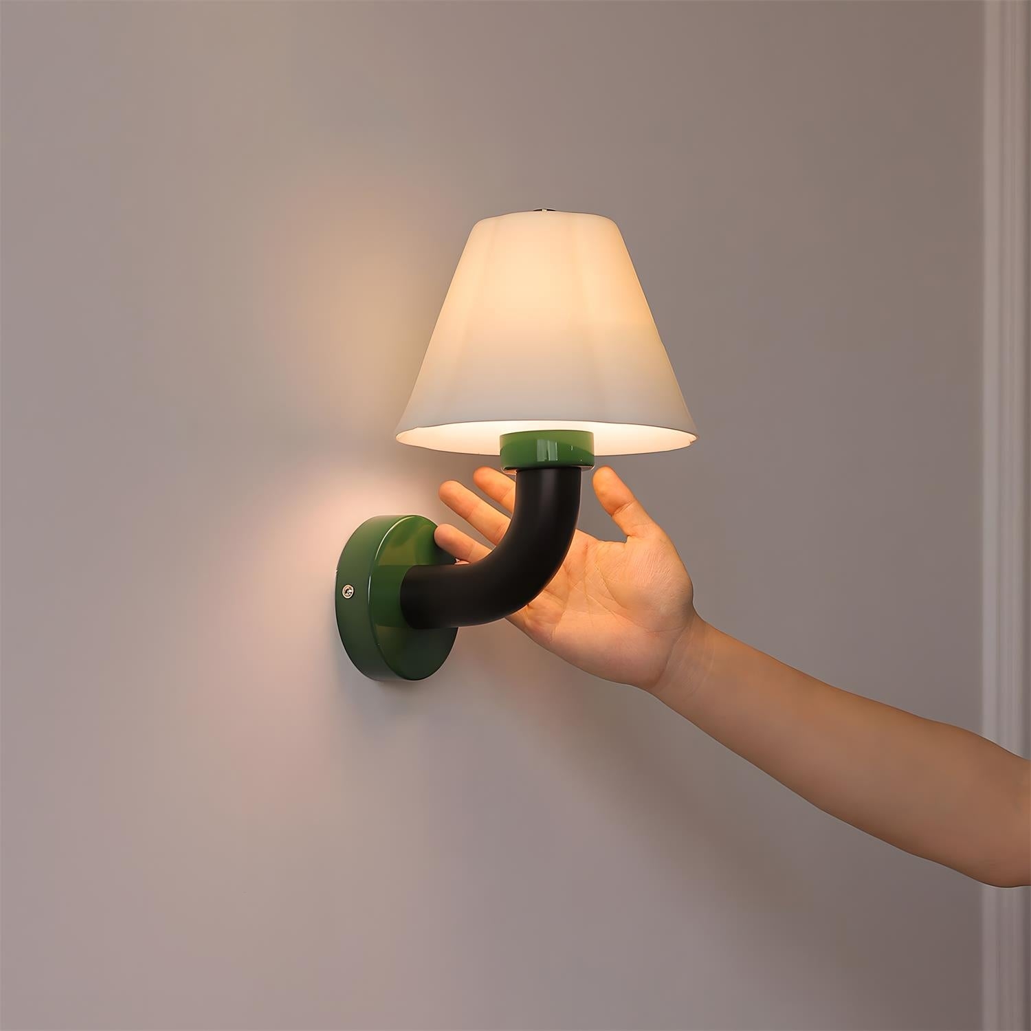 Twist Shine Wall Lamp T1549
