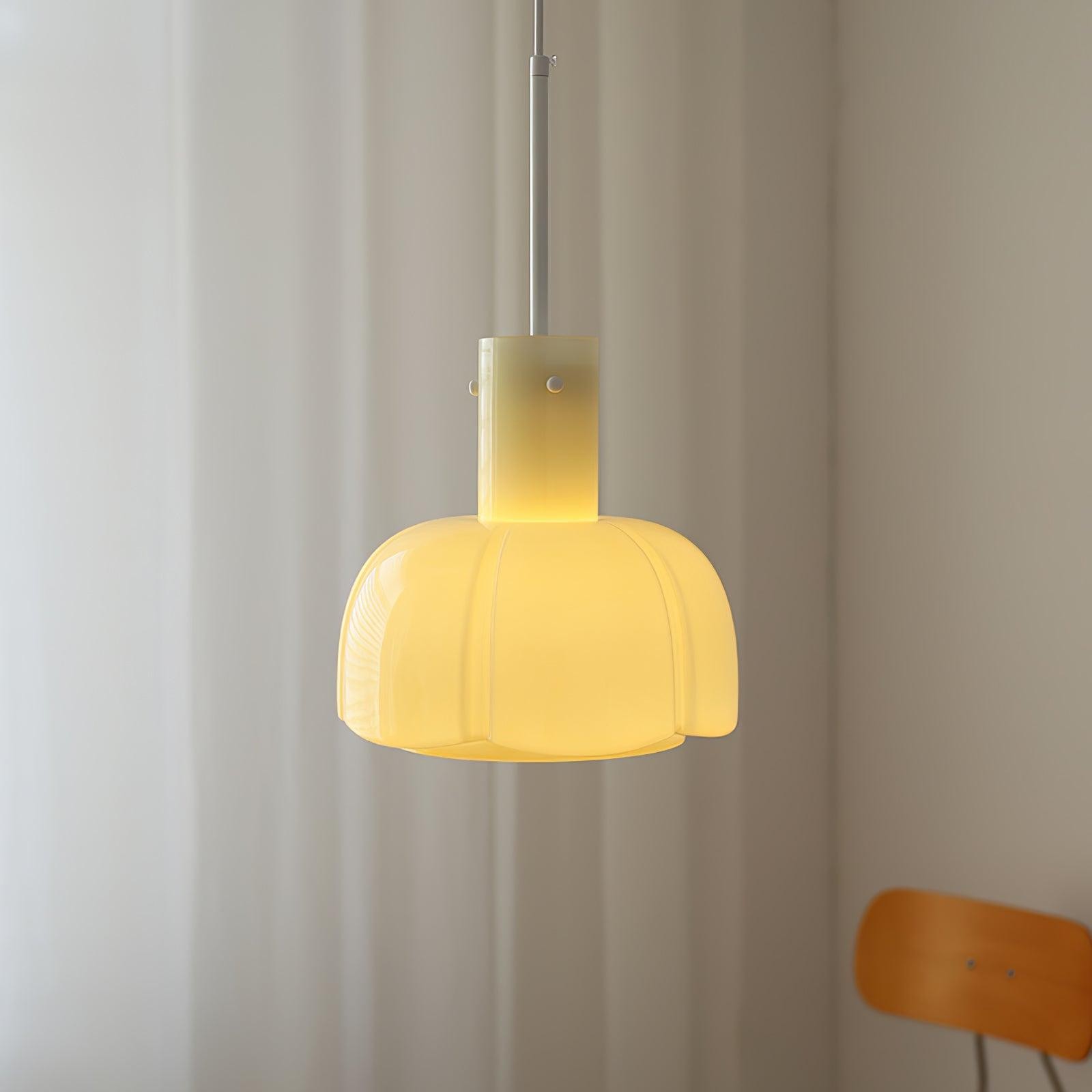 Medieval Style Glass Bud Pendant Lamp M352