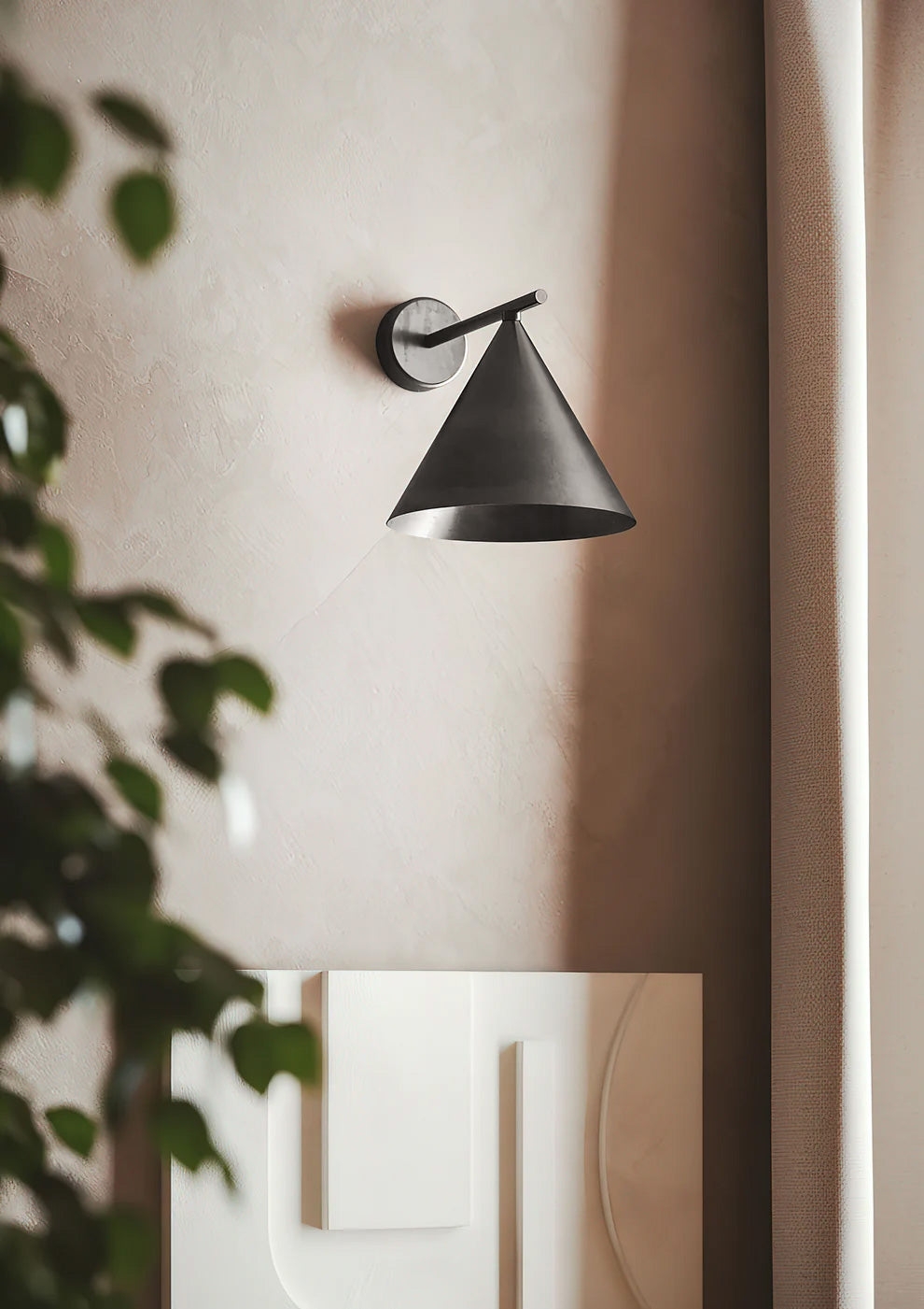 Cone Wall Lamp T1978