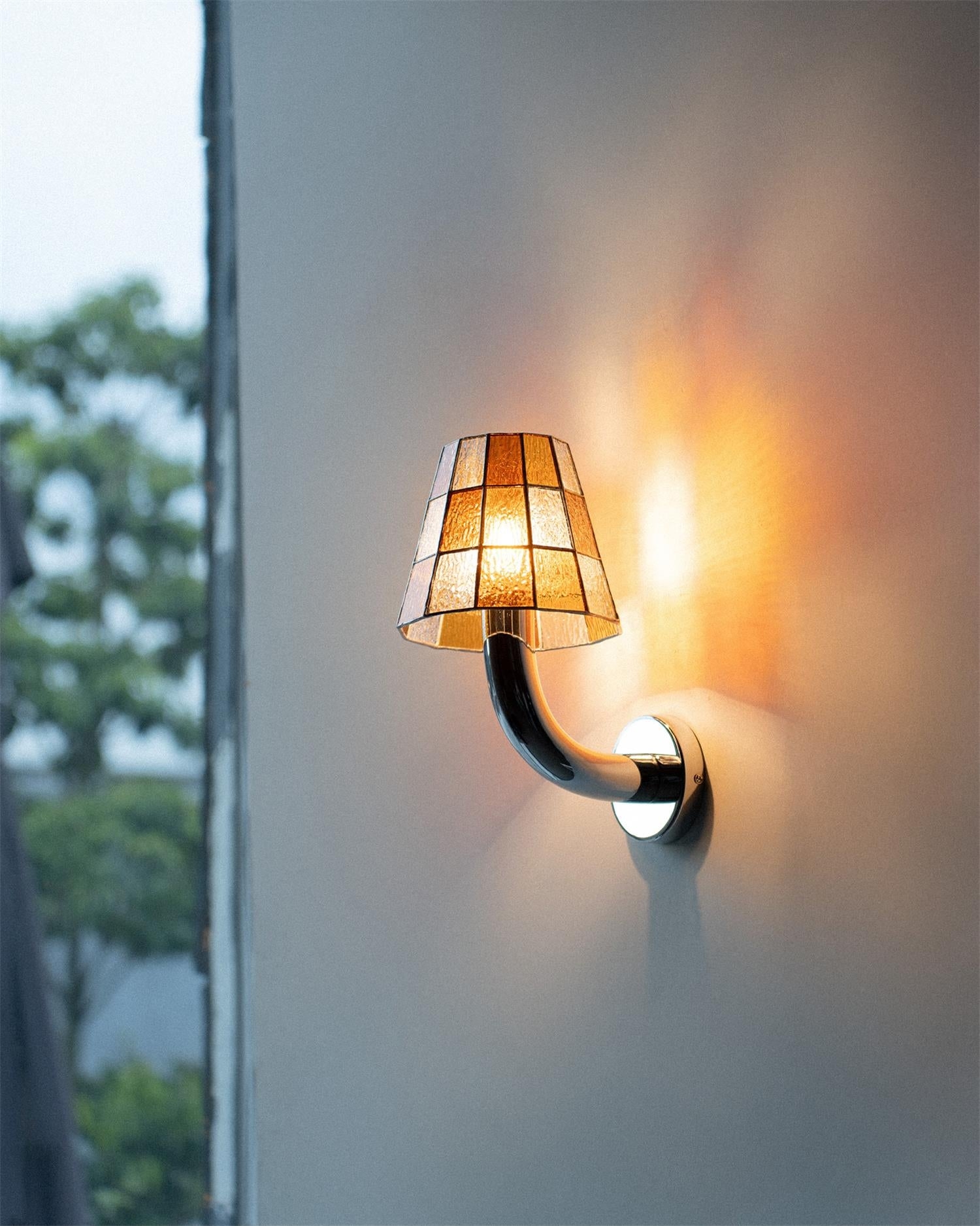 Fun Guy Wall Lamp T1461