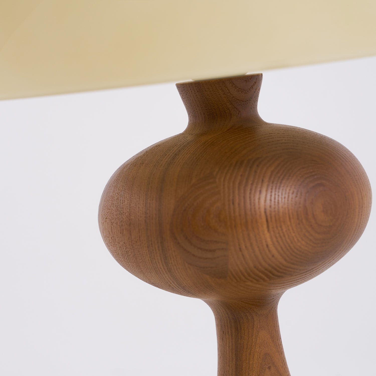 Larkin Table Lamp T1302
