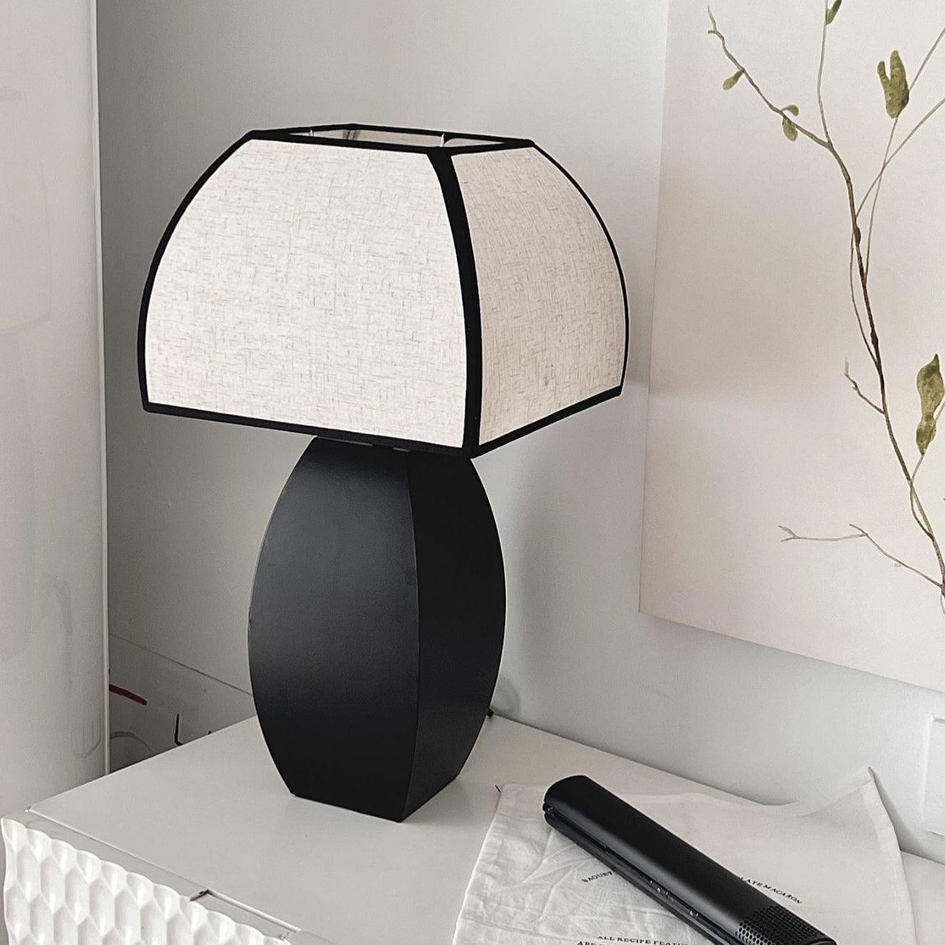 Retro Metal Mushroom Fabric Table Lamp M446
