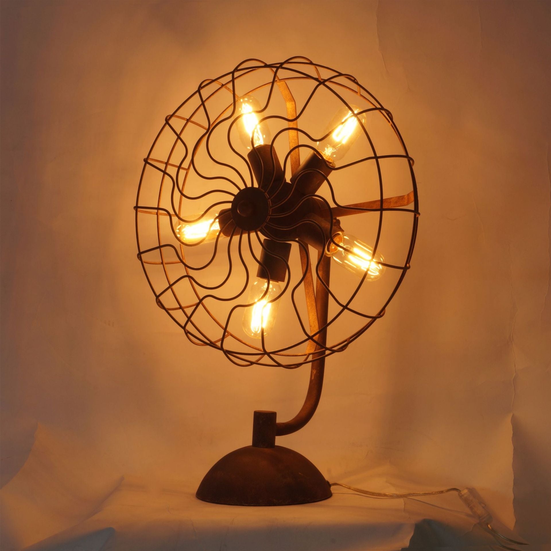 Old Style Fan Table Lamp T1688