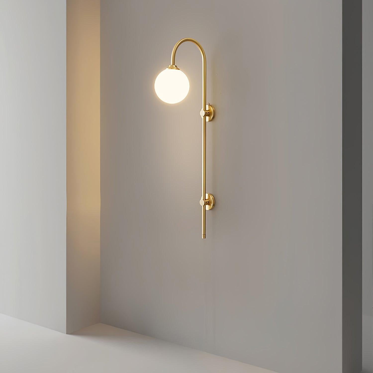 Globe Brass Wall Sconce M451