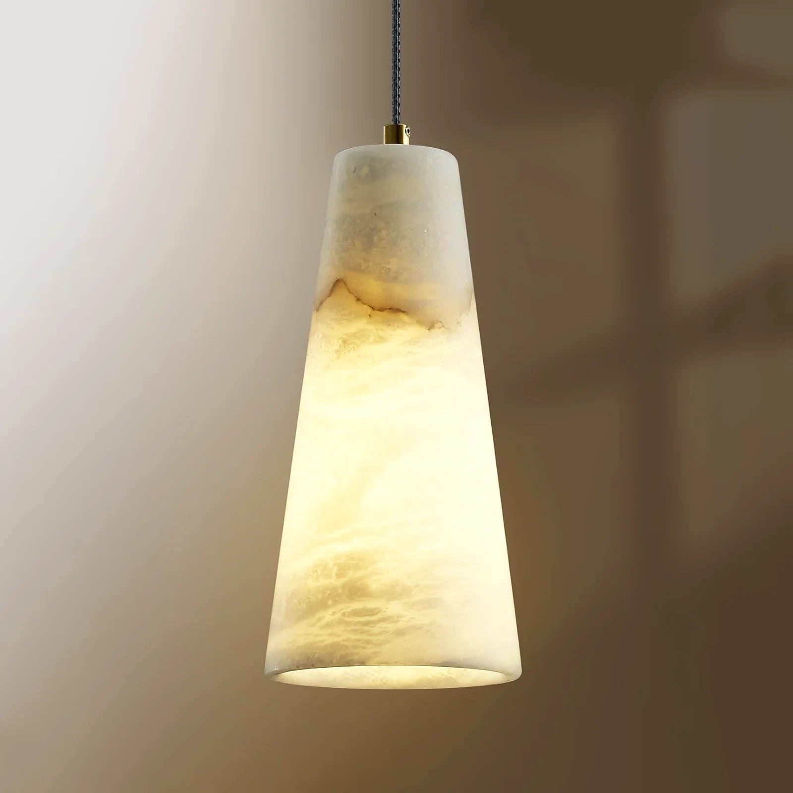 Aurora Pillar Alabaster Pendant Light T2171