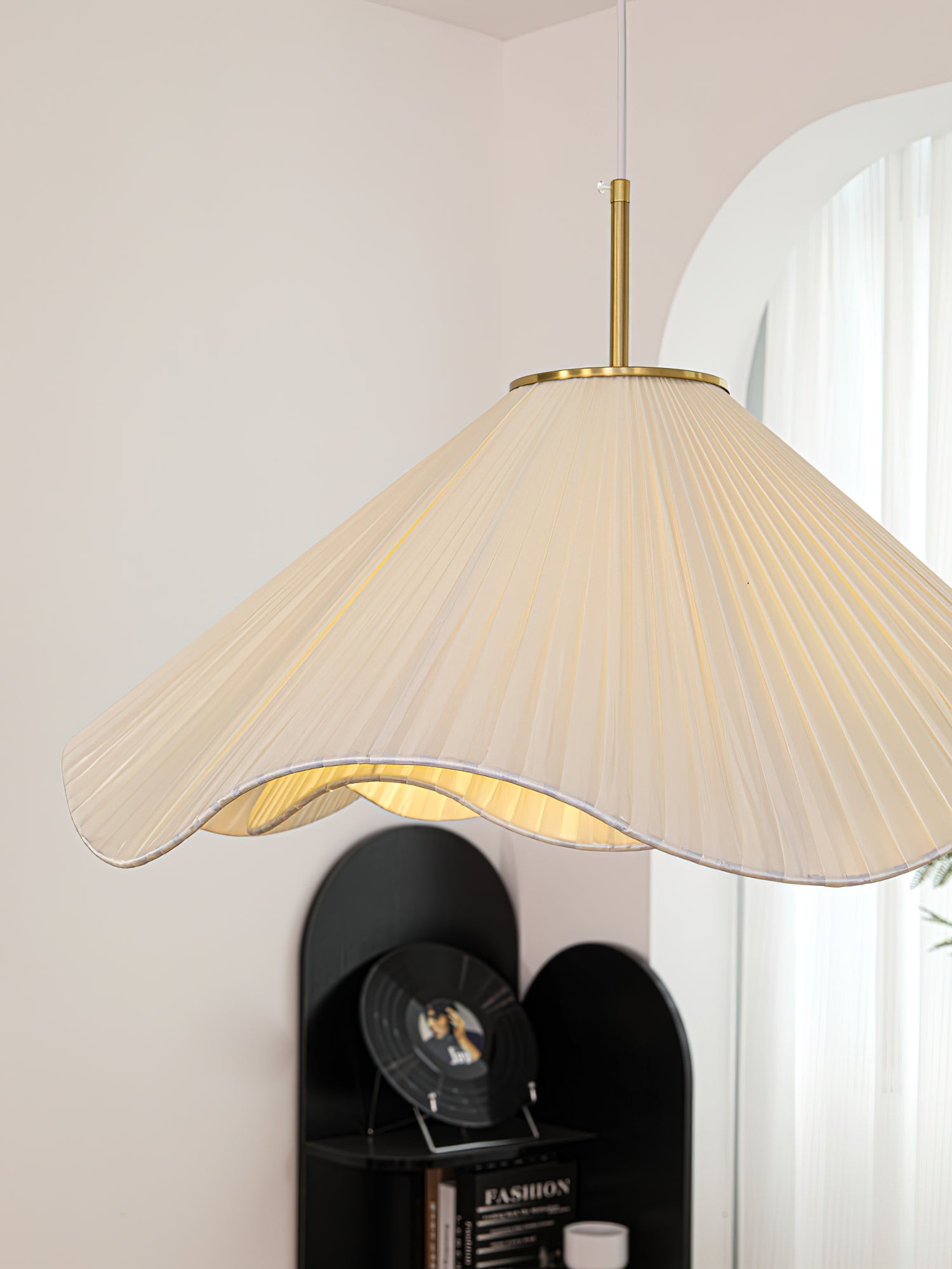 Nordic Cream Style Floral Pendant Lamp M458