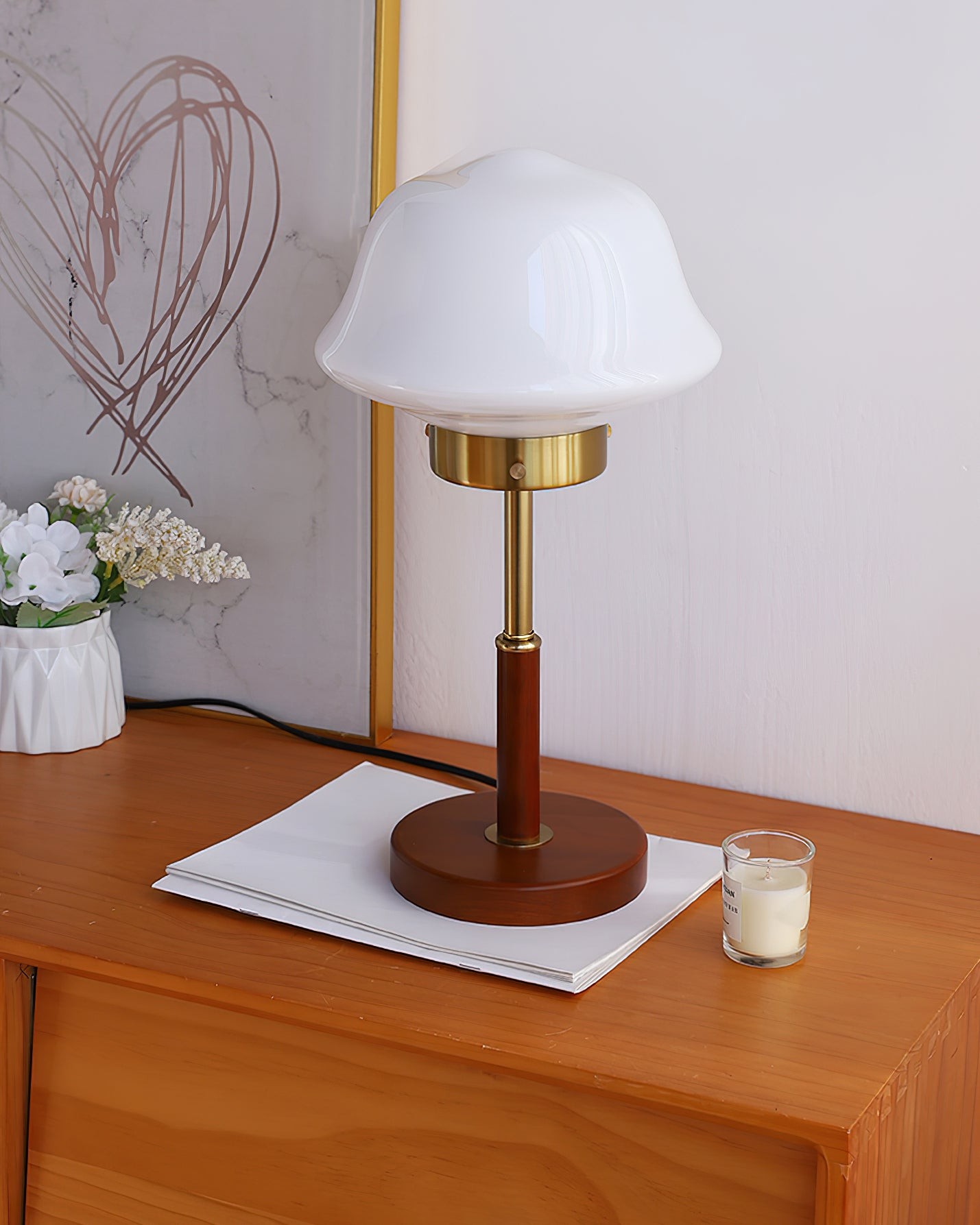 Mid Century Vintage Walnut Glass Table Lamp M292