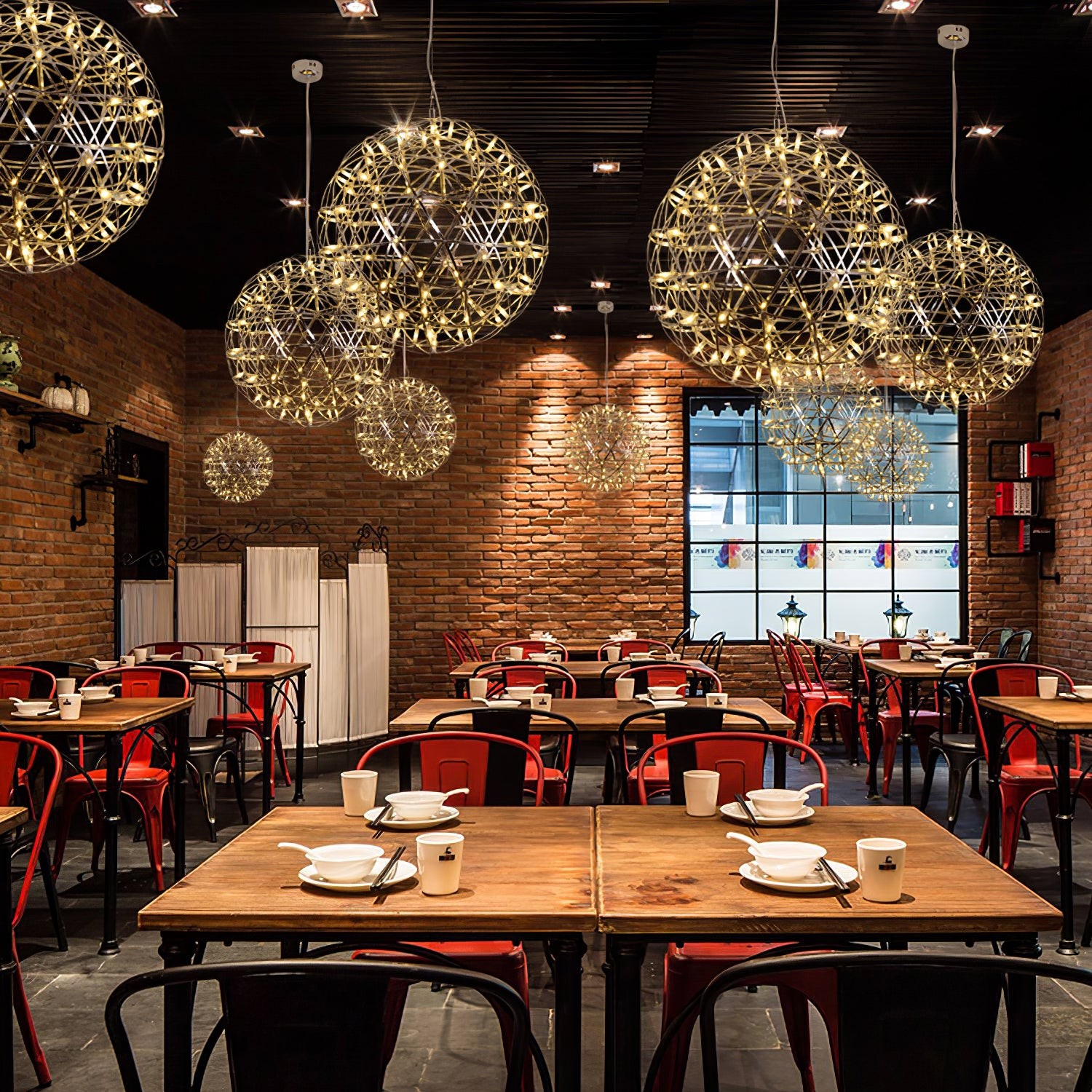 Silver Spark Ball Pendant Light T204