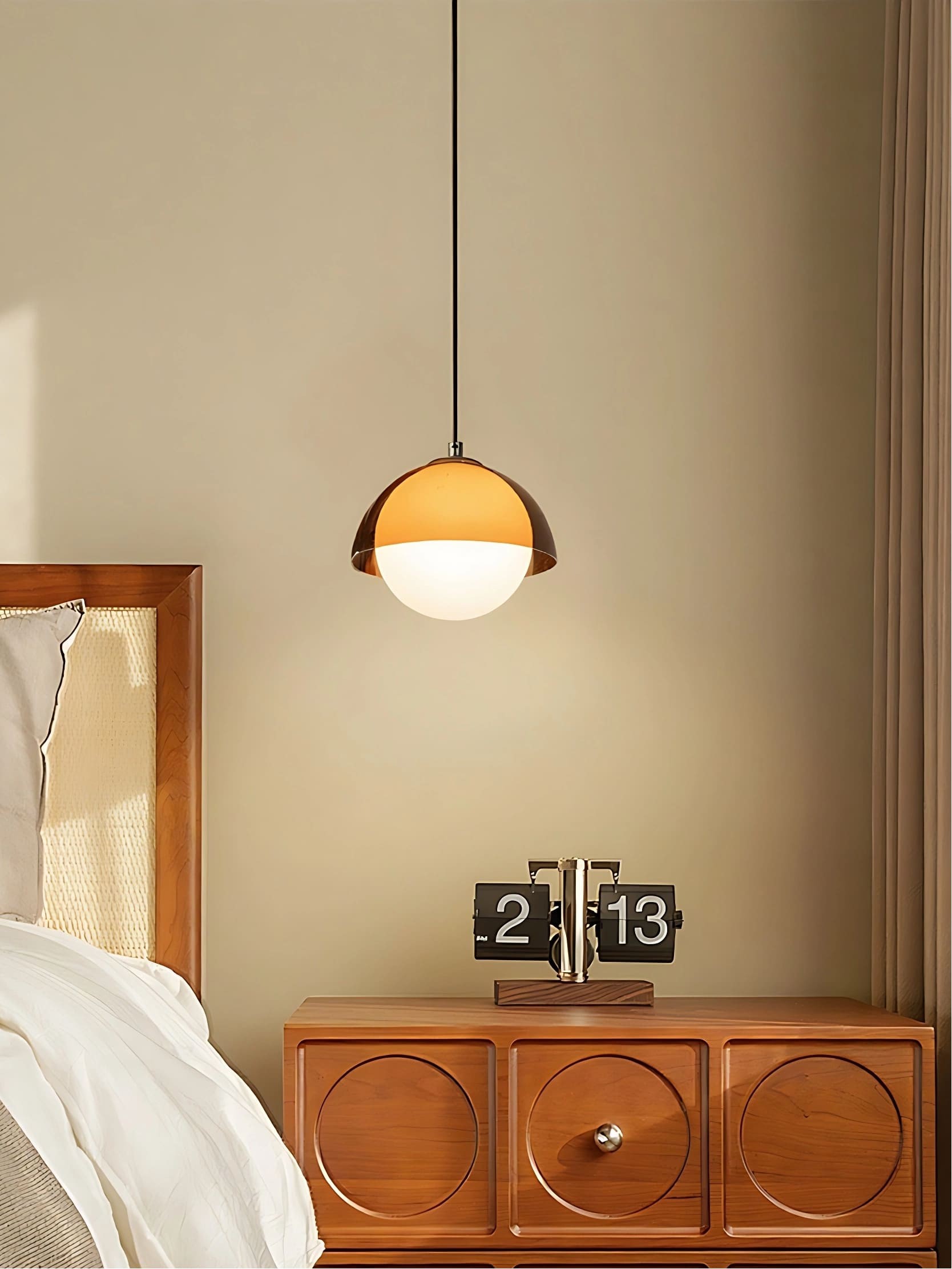 Sunset Pendant Light – Vintage Design For Bedside Ambience G99