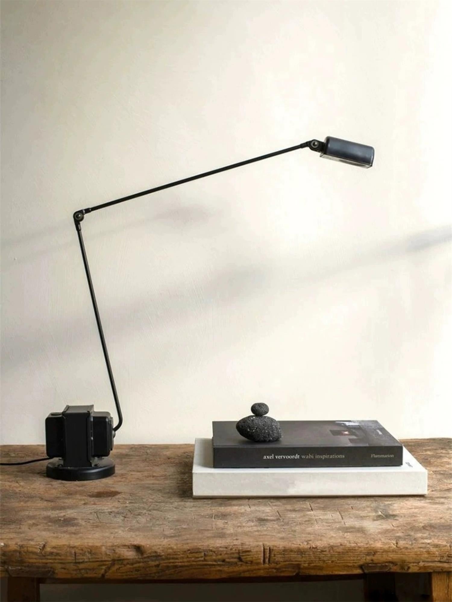 Daphine Table Lamp T1670