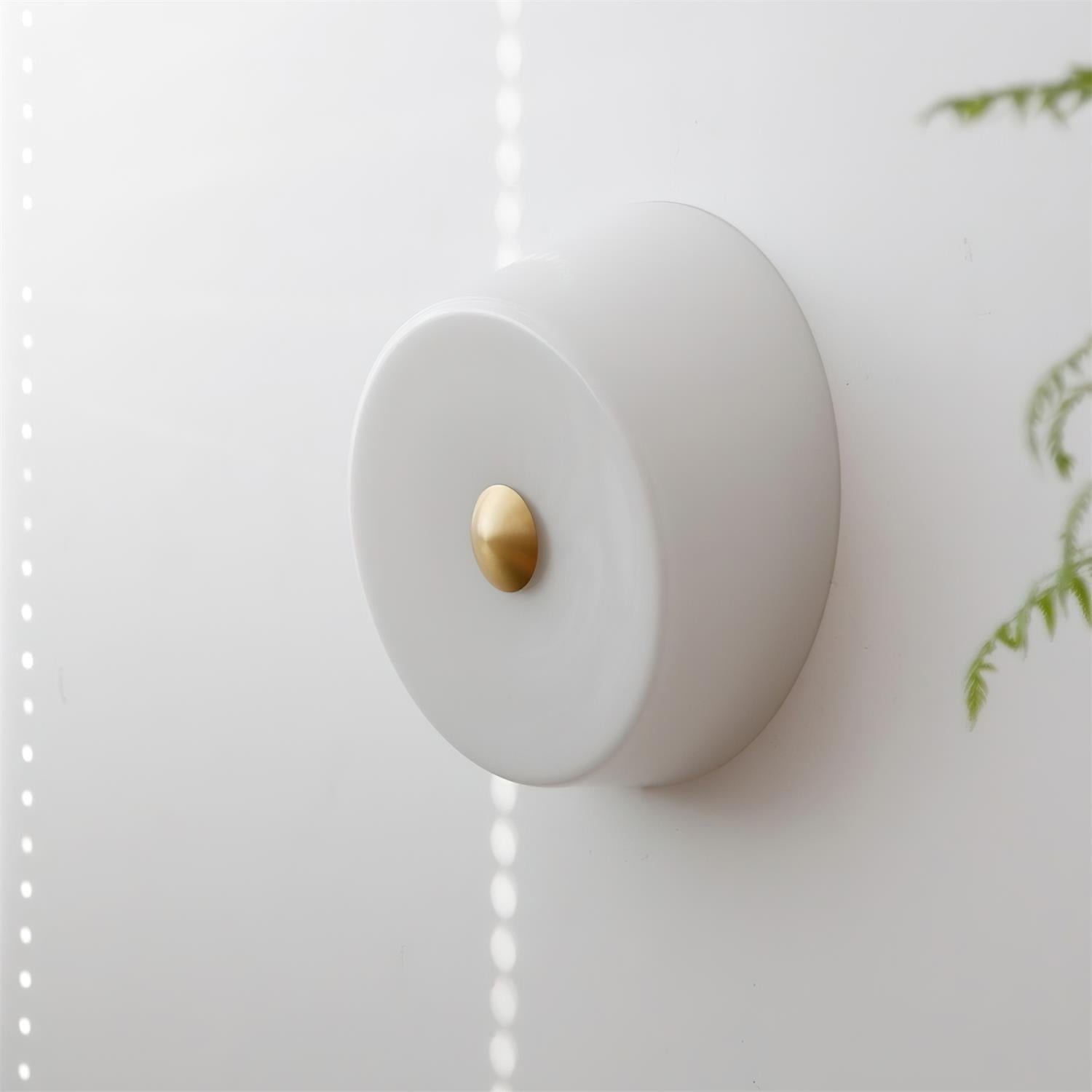 Vintage Cream Style Glass Aisle Wall Lamp M300