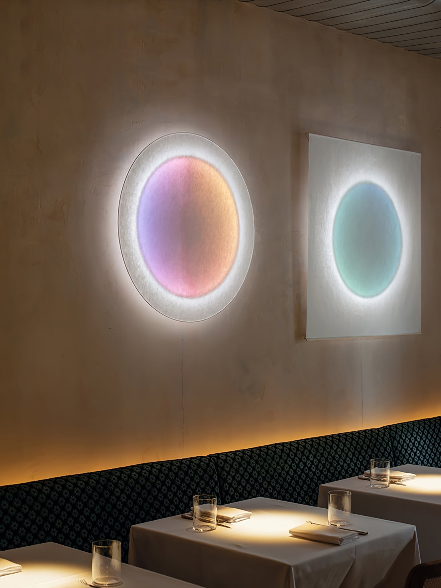 Modern Simple Plug-In Round Wall Lamp G54