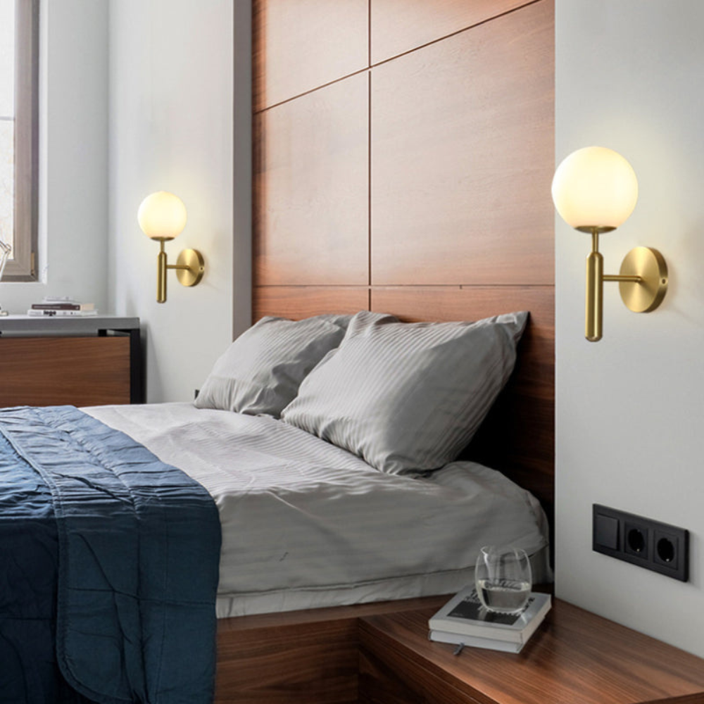 Milky Glow Modern Metal Wall Lamp T2015