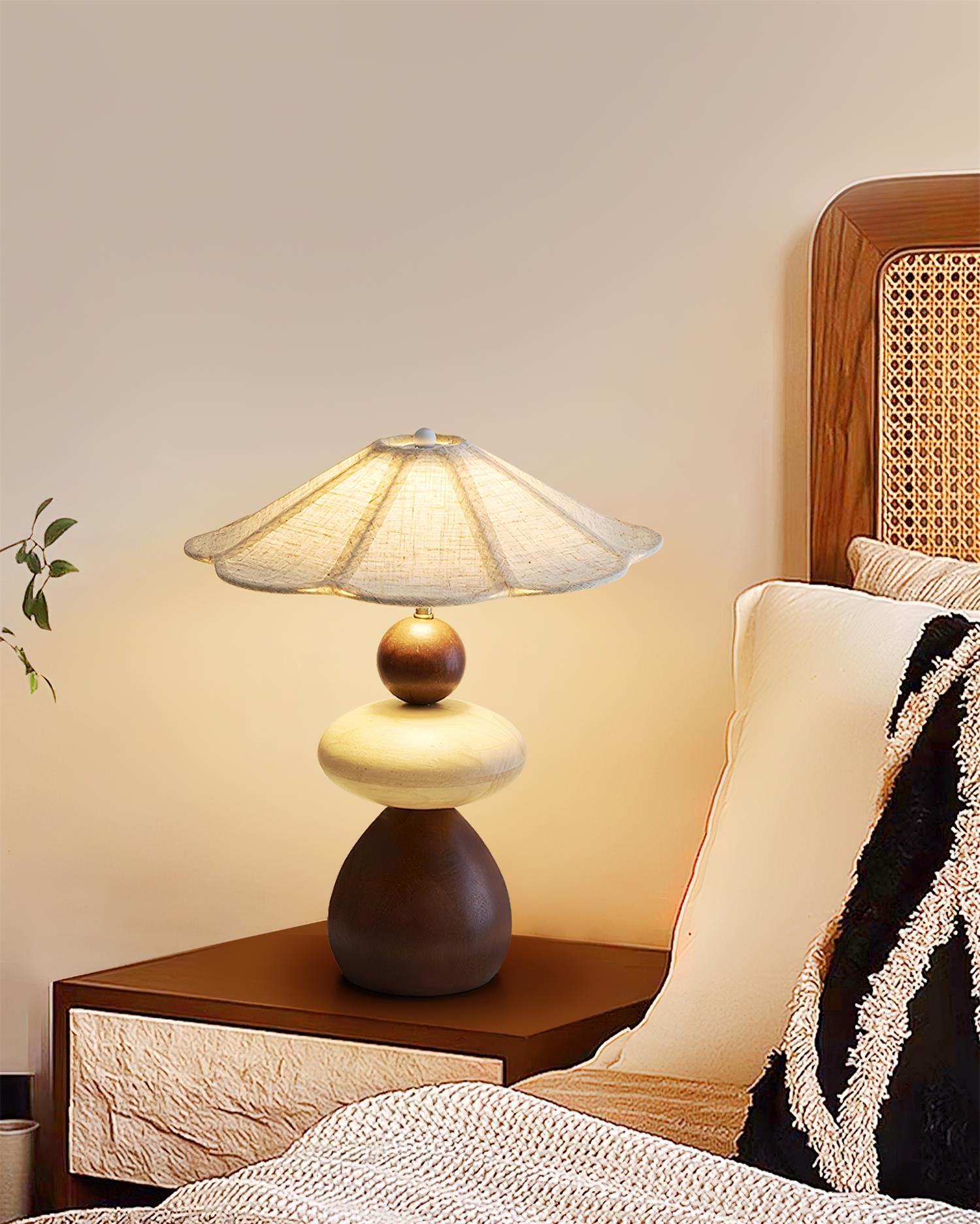 Equinox Plug In Table Lamp T1589