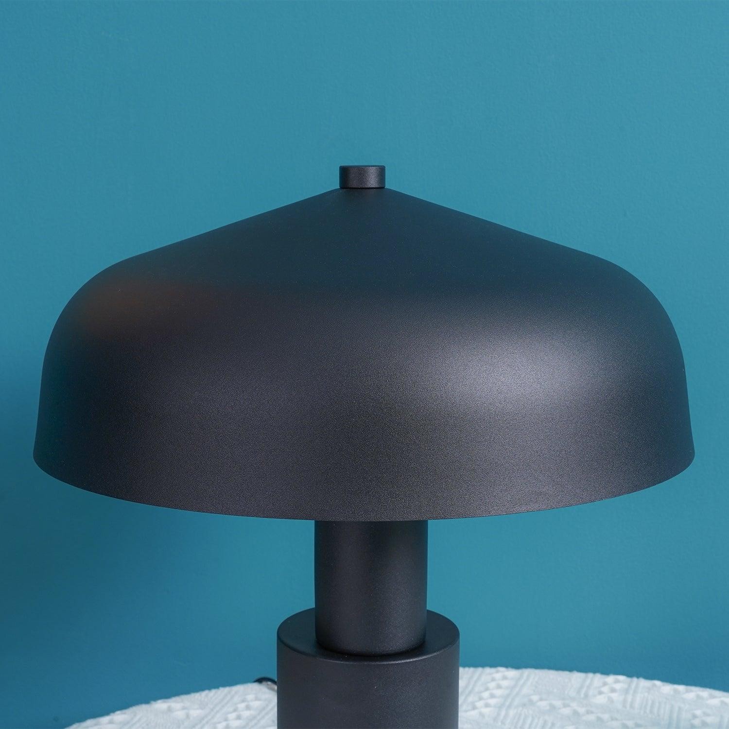 Modern Minimalist Design Crooked Head Table Lamp M340