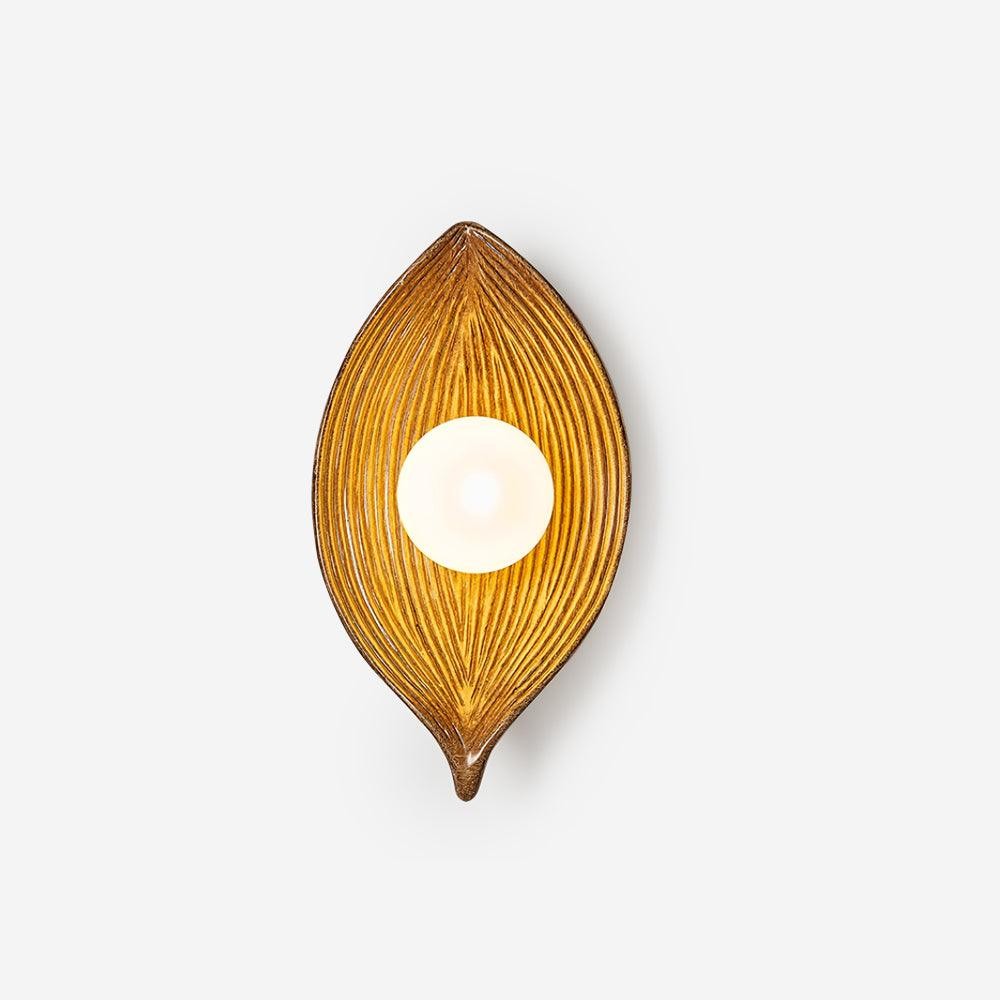 Contemporary Nordic Leaf Resin Wall Light M268