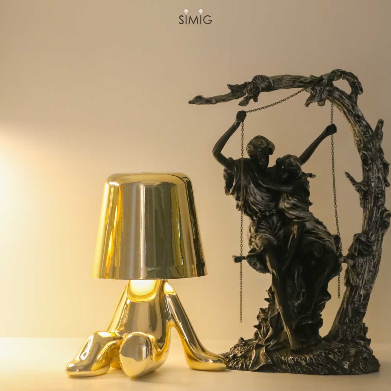 Aurabrova Human Figure Table Lamp - Modern Sculptural Design for Living Room