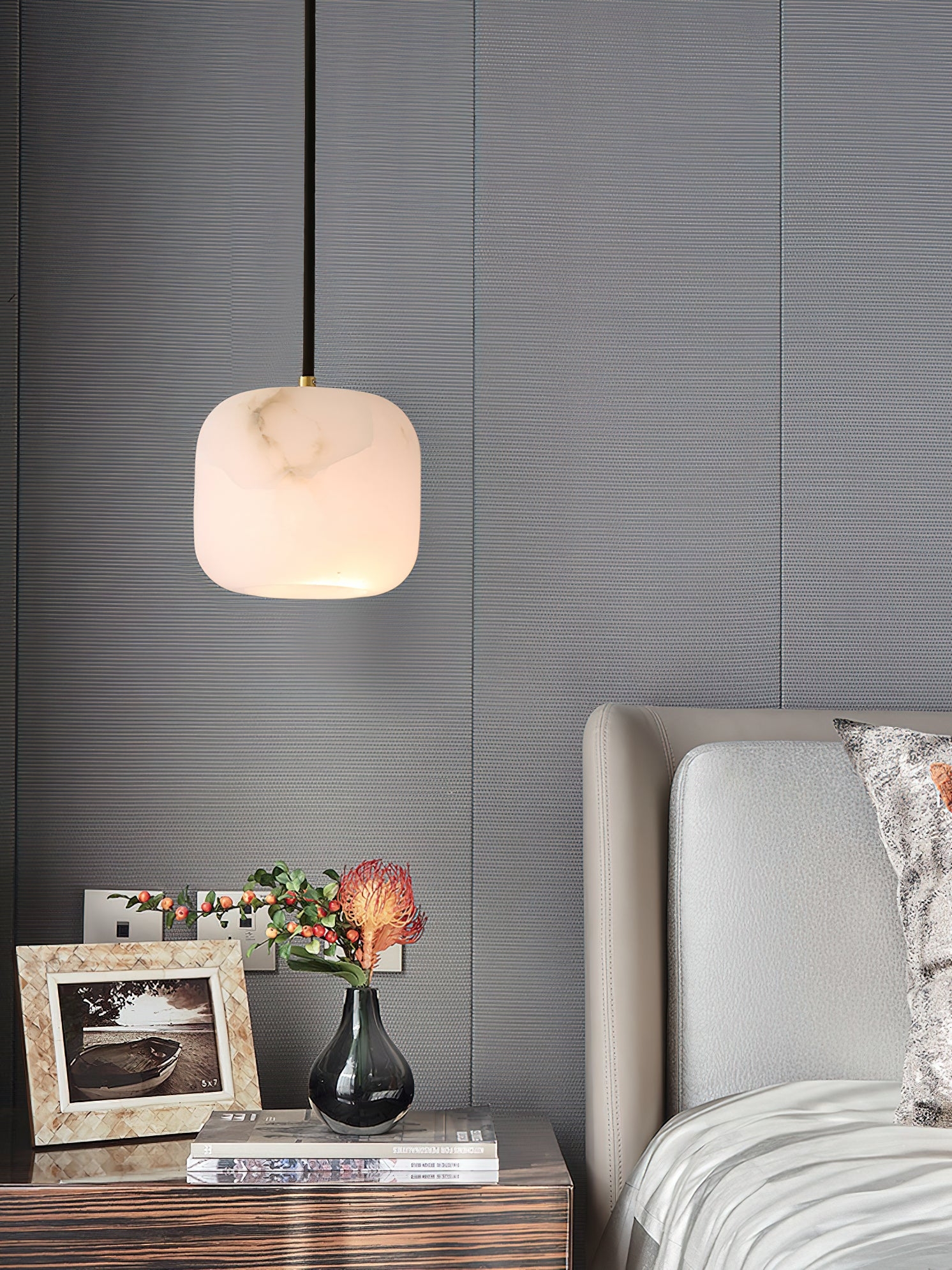 Alabaster Bedside Pendant Light T1647