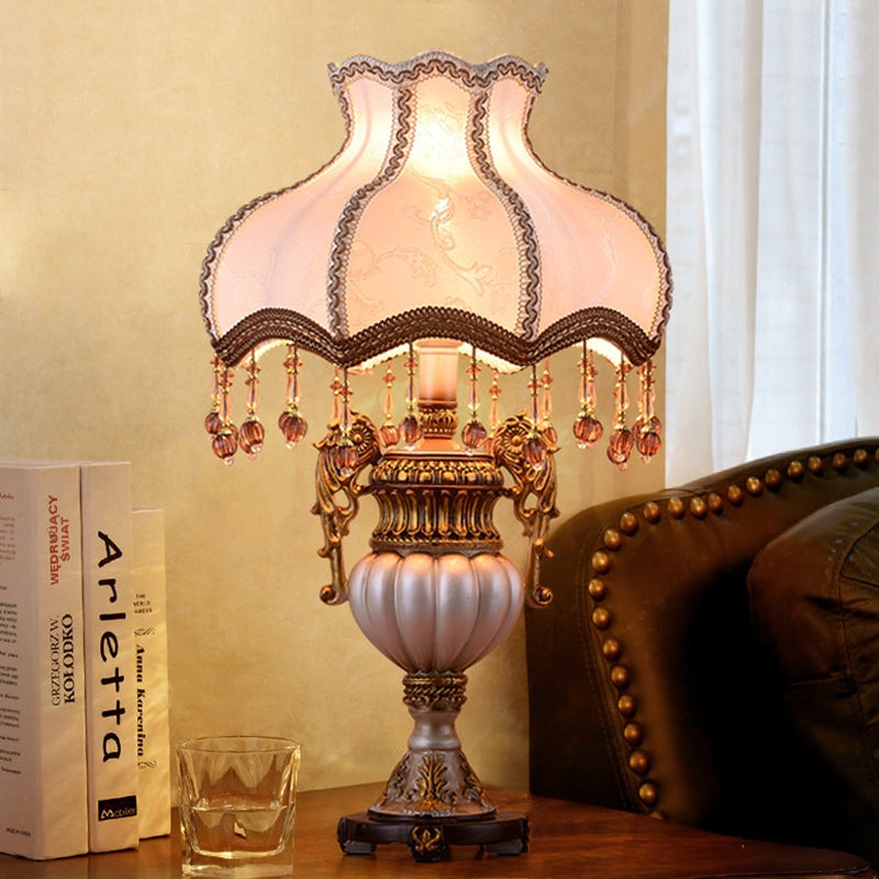 Retro Vase Fabric Table Lamp M495