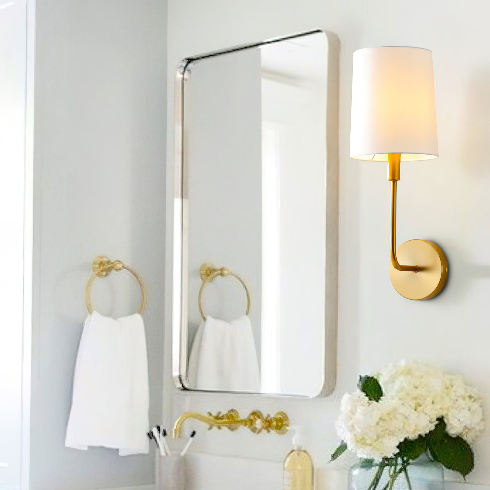 Jaxson Wall Lamp T1826