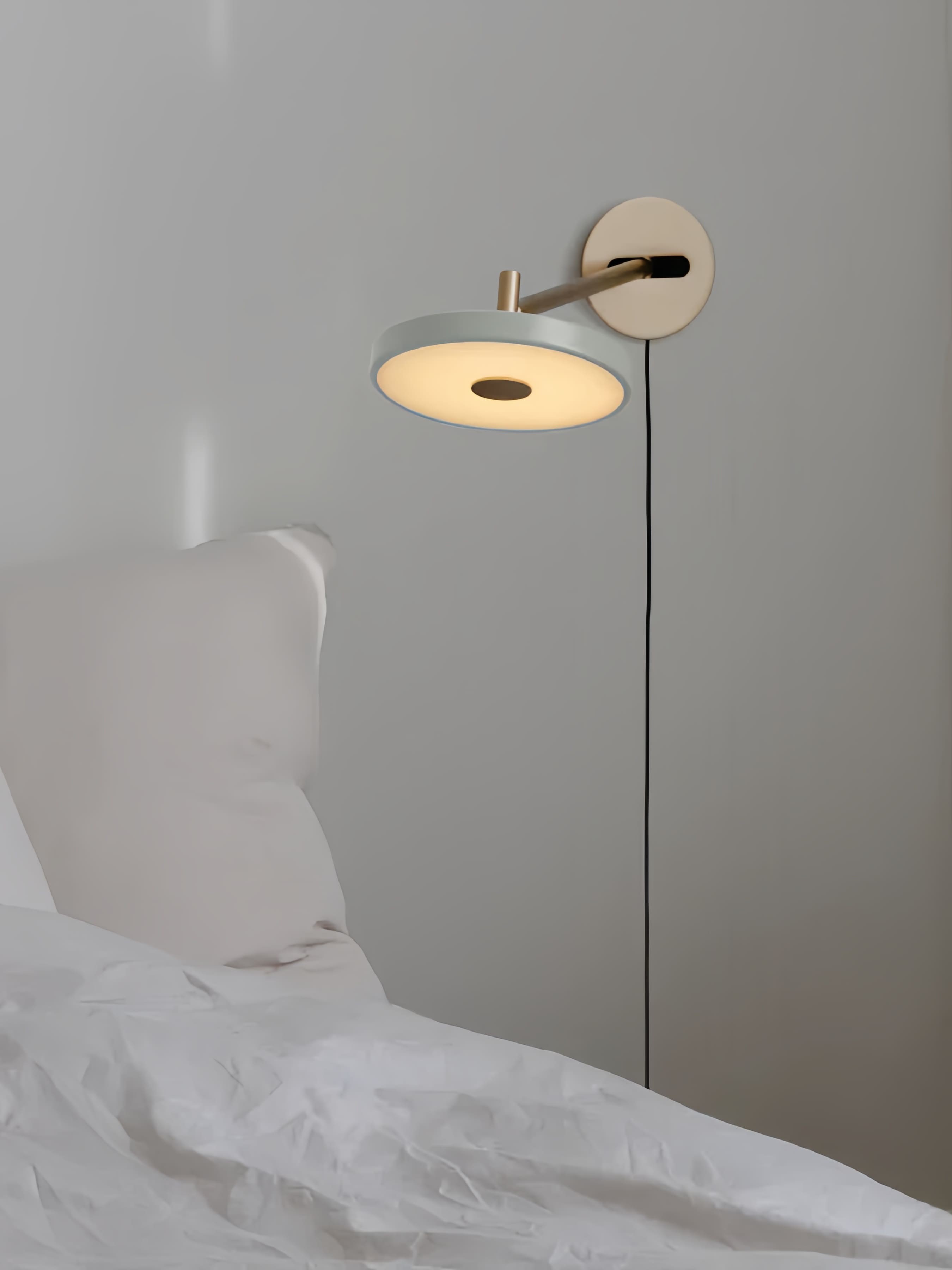 Scandinavian Monochrome Metal Wall-Lamp – Lighting for Bedroom Decor G101