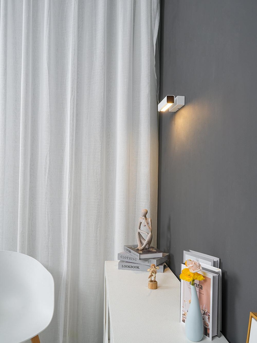 Nordic Art Bedroom Wall Lamp M129
