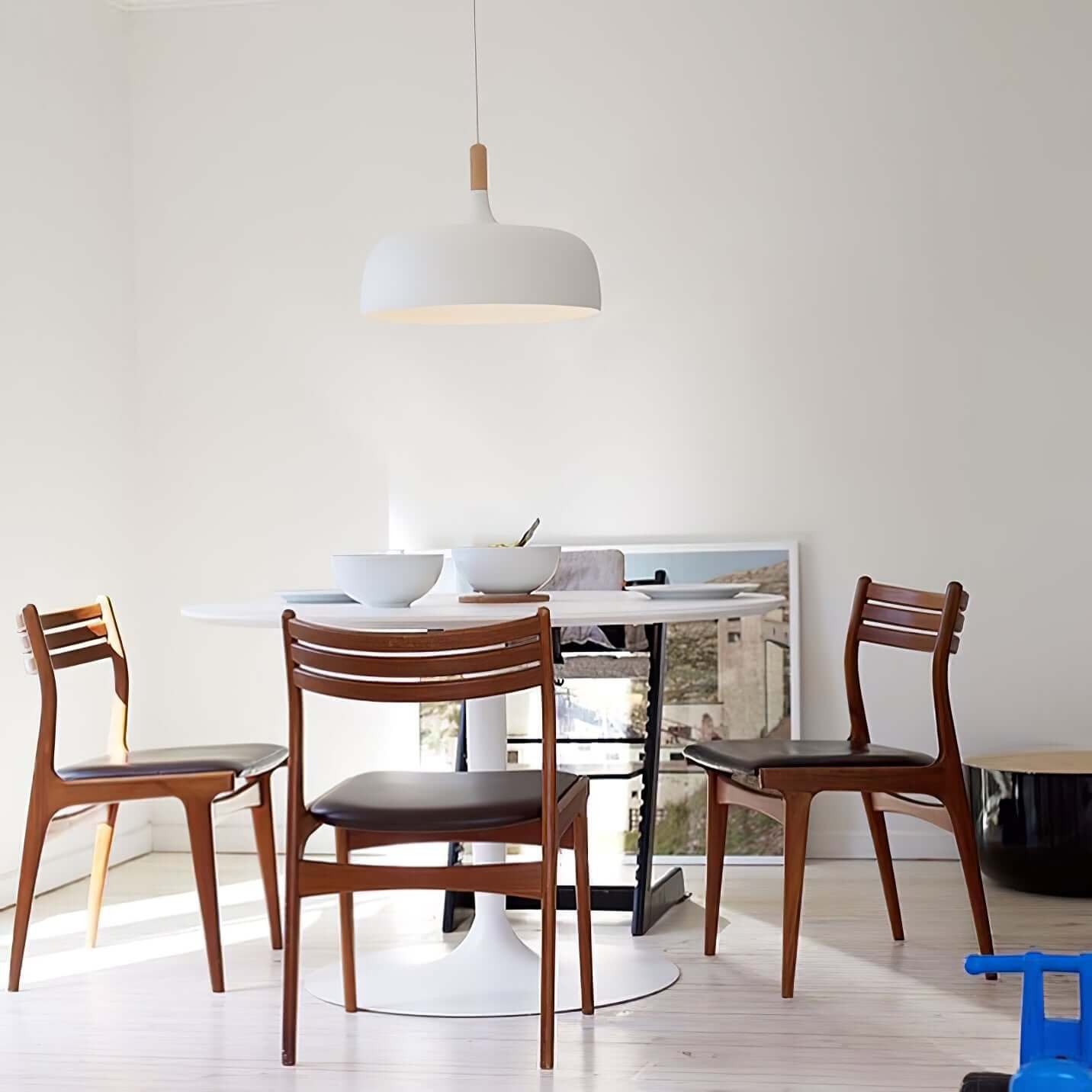 Scandinavian Acorn Pendant Light S35