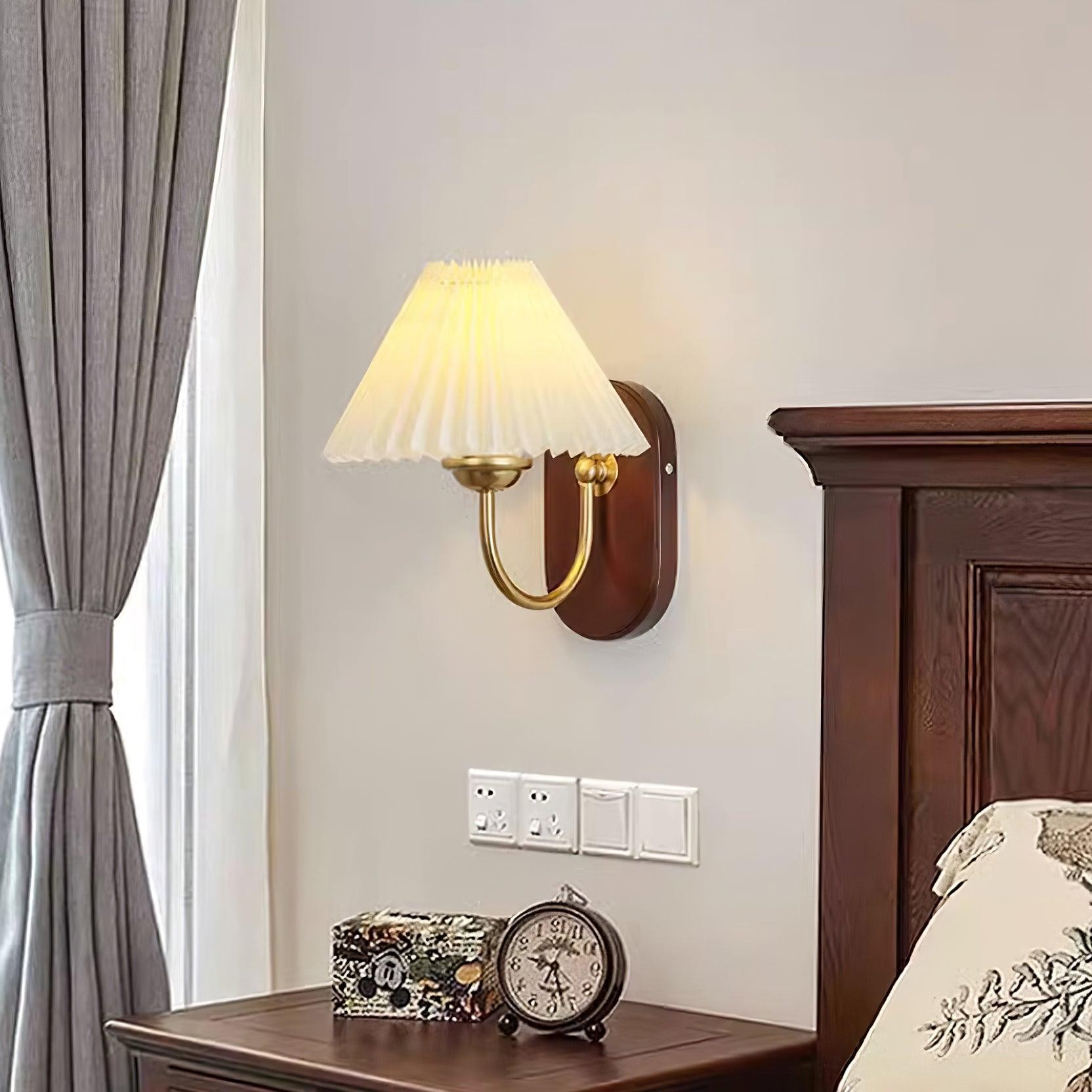 Modern Fashion Wall Lamp for Bedroom M49