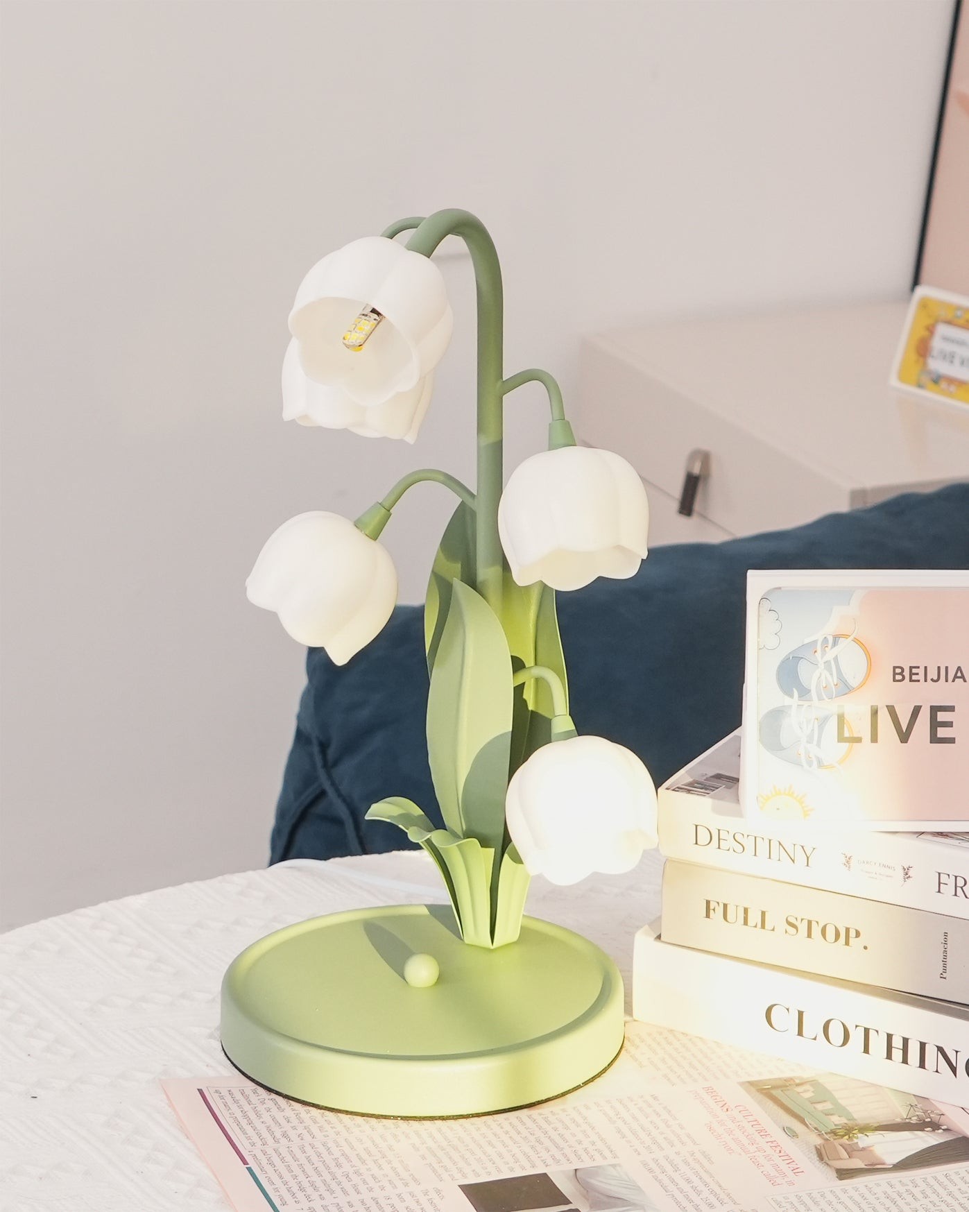 Lily Of The Valley Table Lamp P062