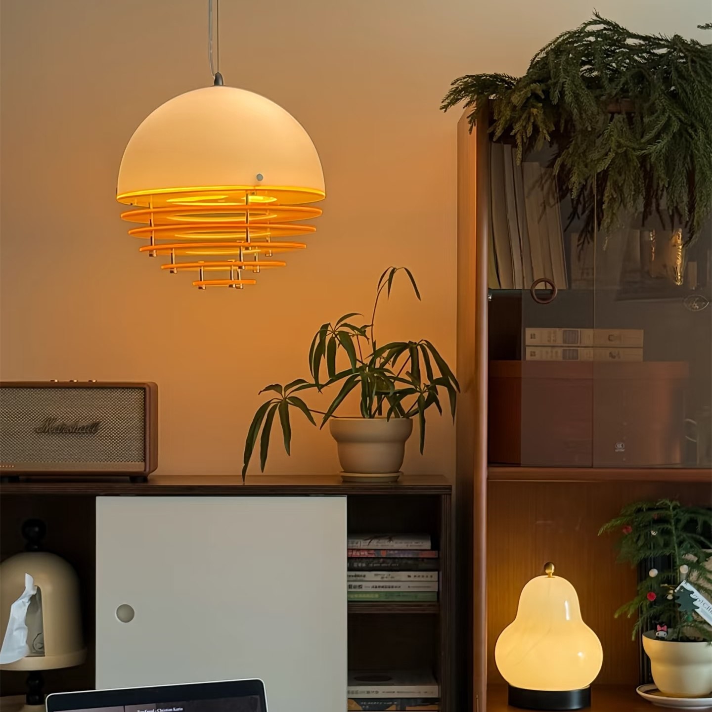 Bauhaus Sunset Pendant Lamp - Warm Ambient Lighting for Living Room S213