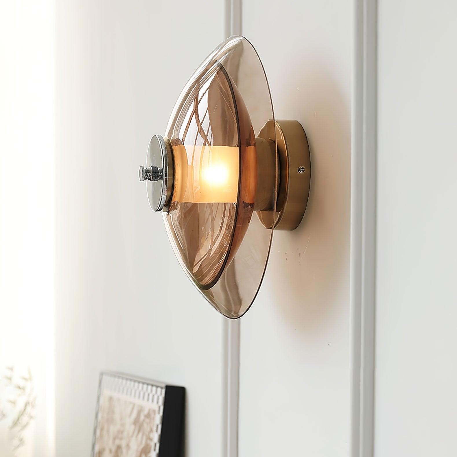 Flying Saucer Plug-in Wall Light M365