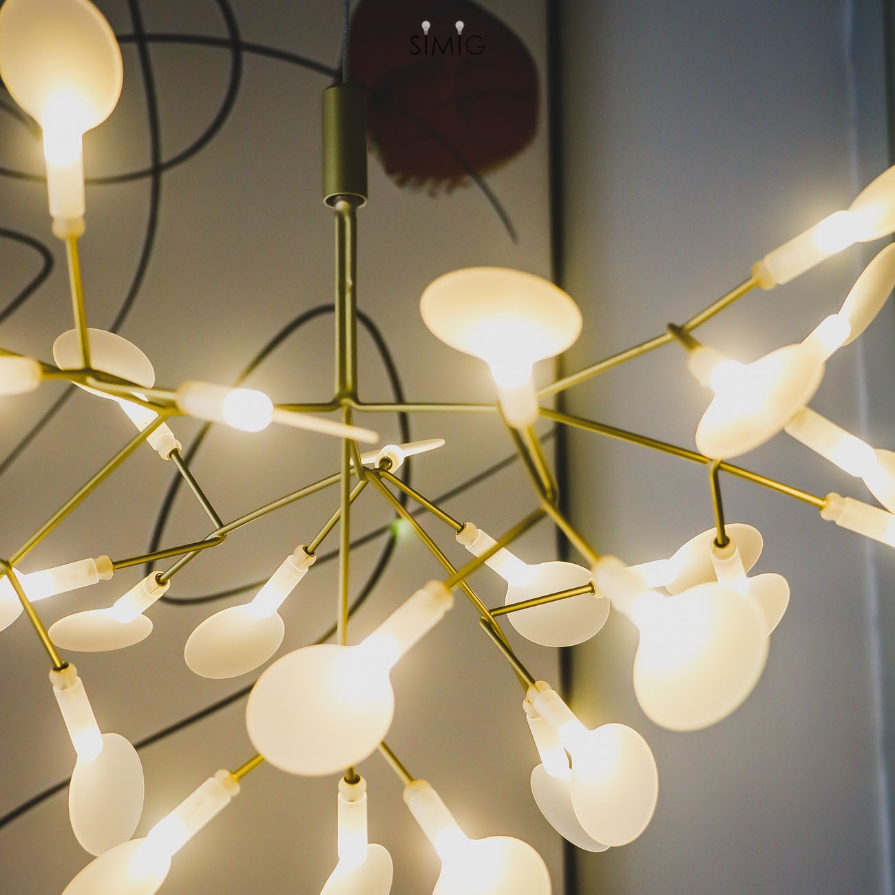 Floresta Chandelier – Artistic LED Chandelier for Residential Spaces