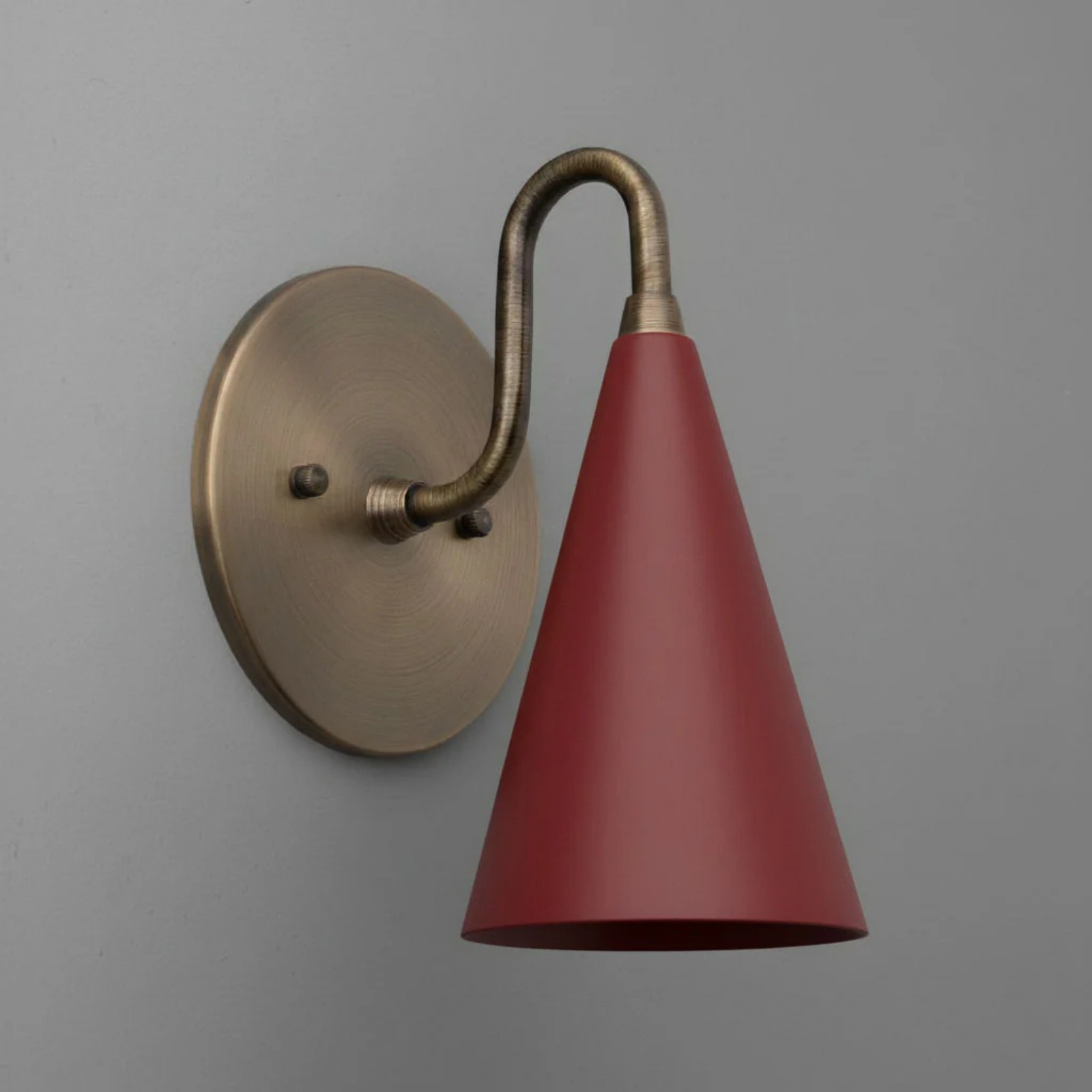 Minimalist Tall Brass Triangular Wall Lamp S307