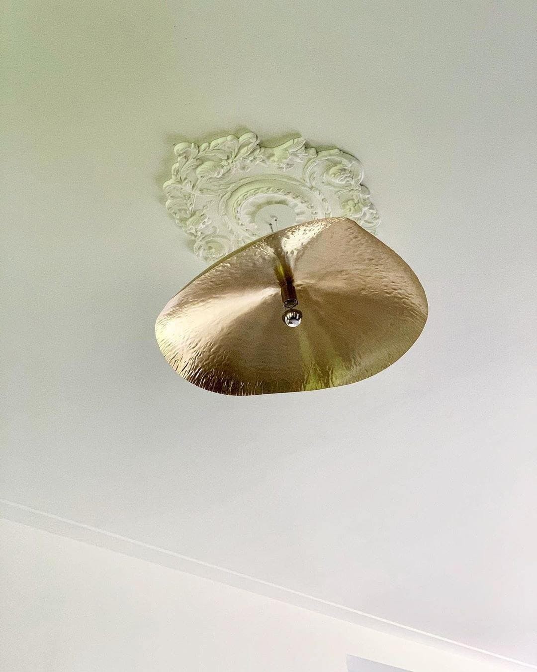 Hammered Brass Suspension Light T114
