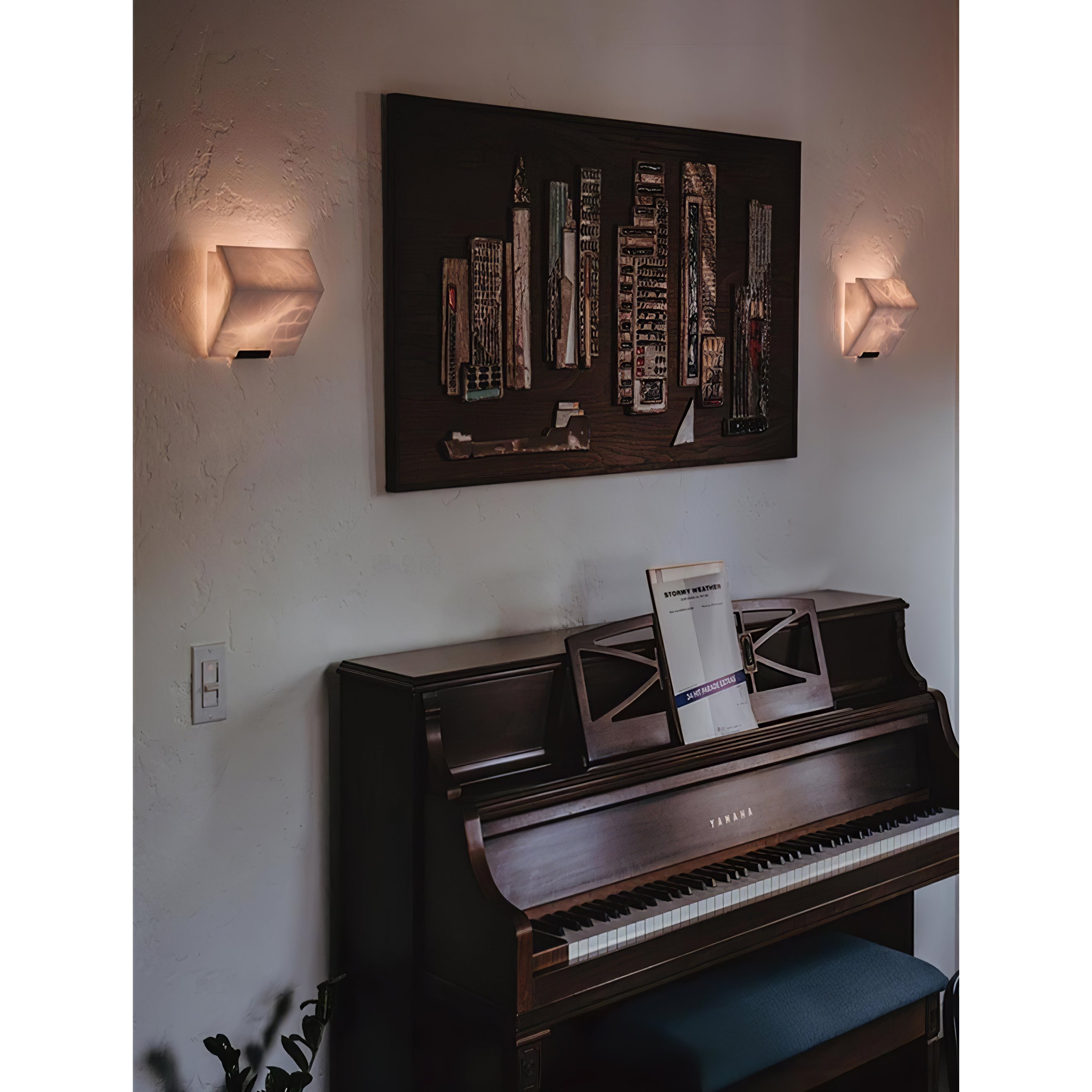 Alabaster Staircase Wall Lamp T1872