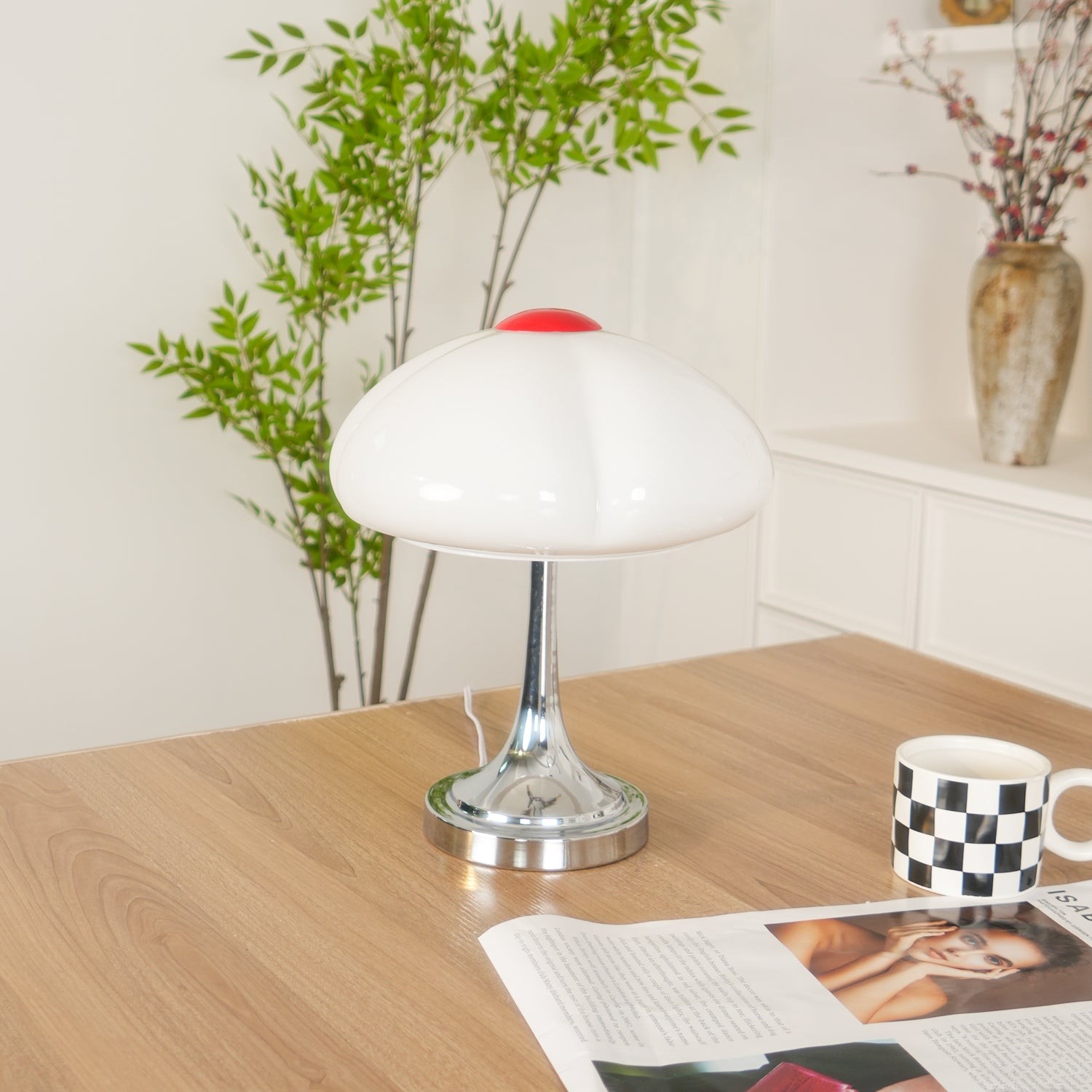 Cream Style Glass Mushroom Table Lamp M220