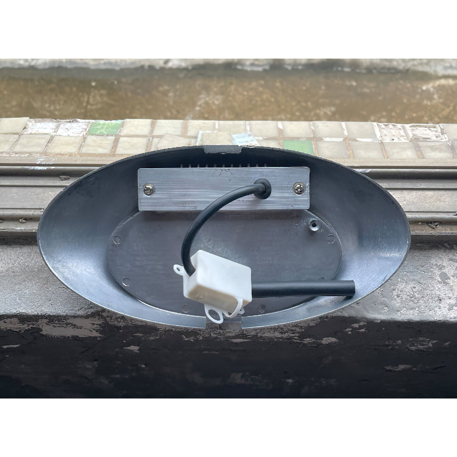 Scorpius Outdoor Wall Lamp T1717