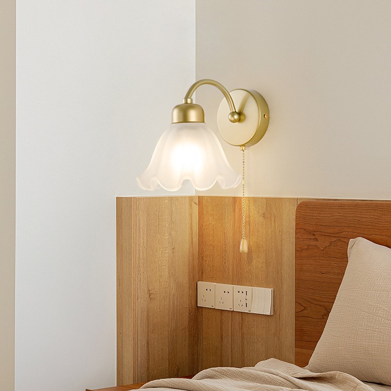 Flora Country Style Ribbed Glass Wall Light