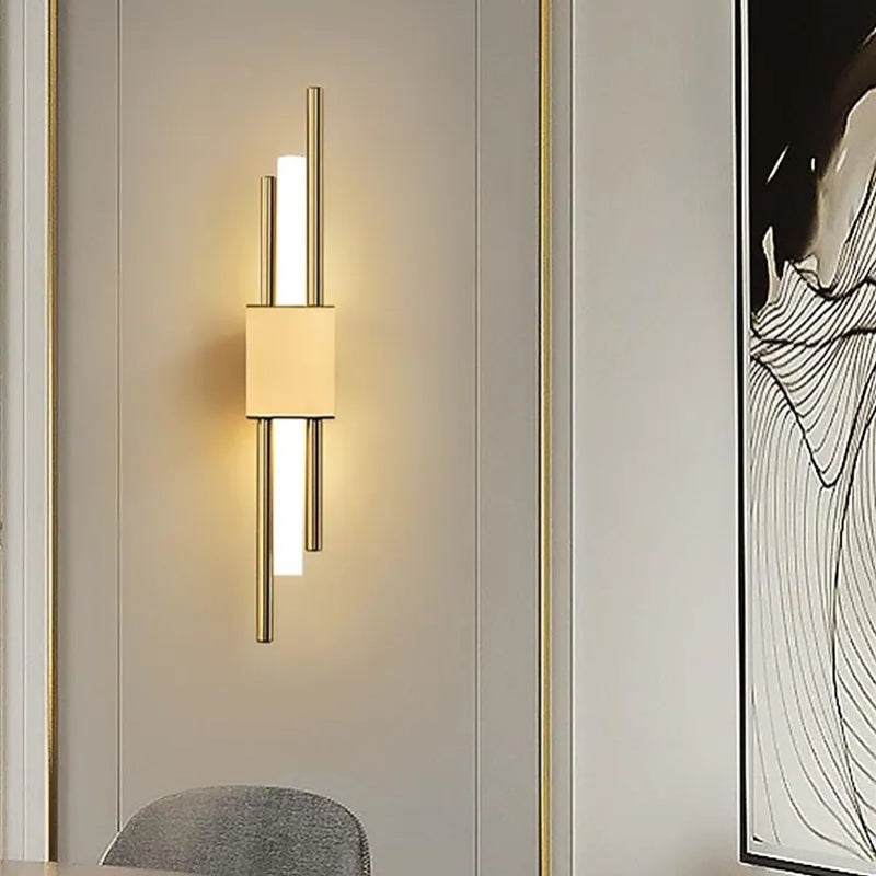 LuminArt - Stylish Black/Gold LED Light T1990