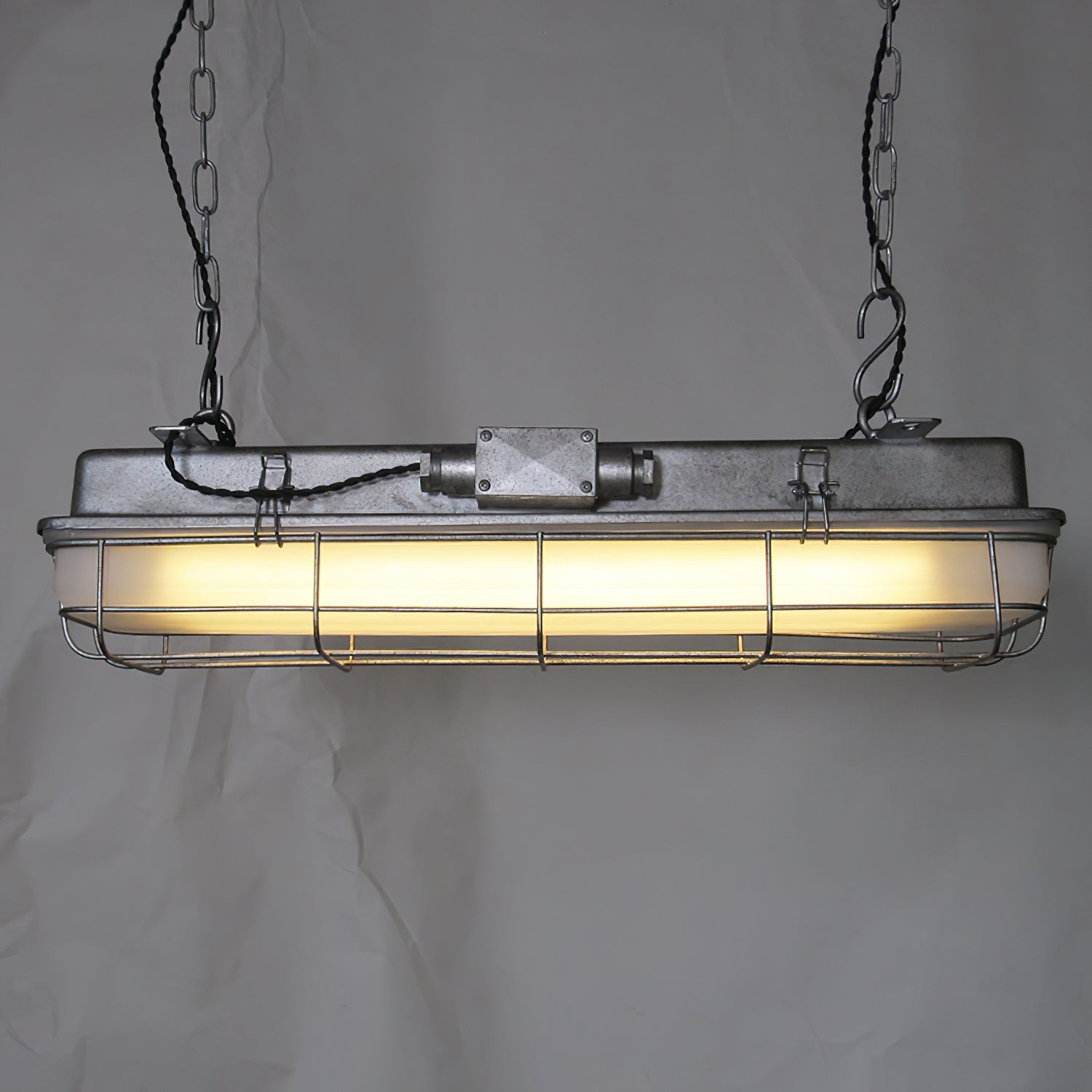 Porringer Pendant Lamp T1706