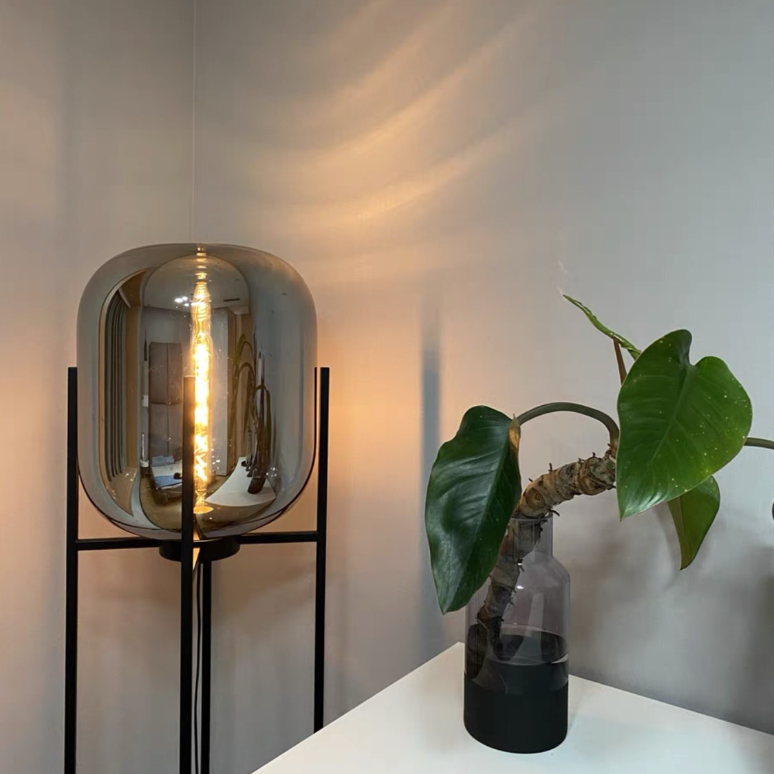 Oda Lamp