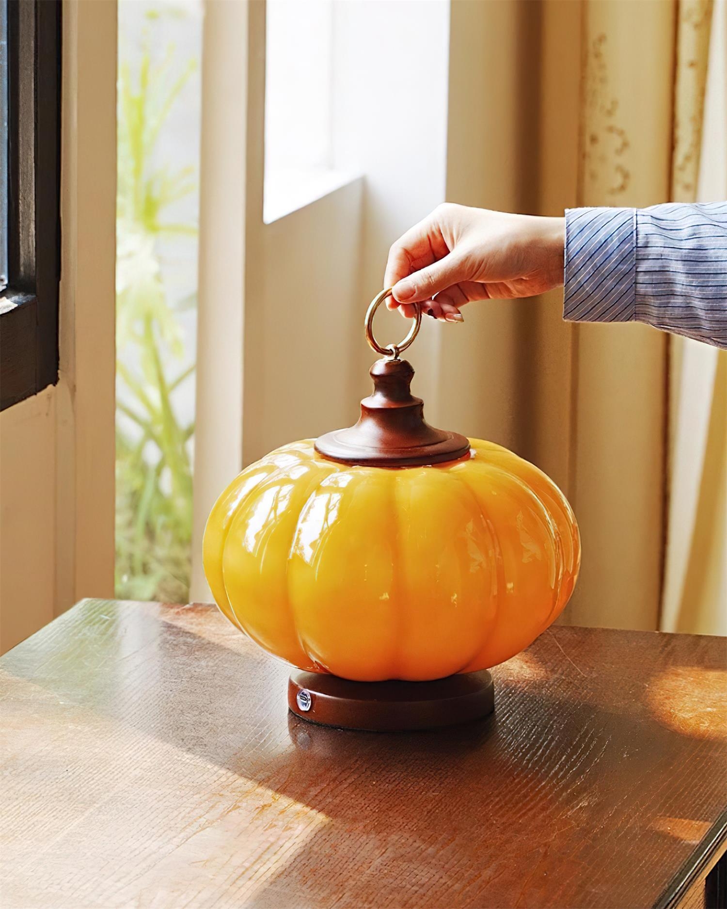 Pumpkin Glass Table Lamp T1374